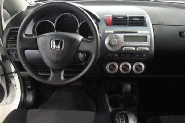 Honda fit zero automatico #6