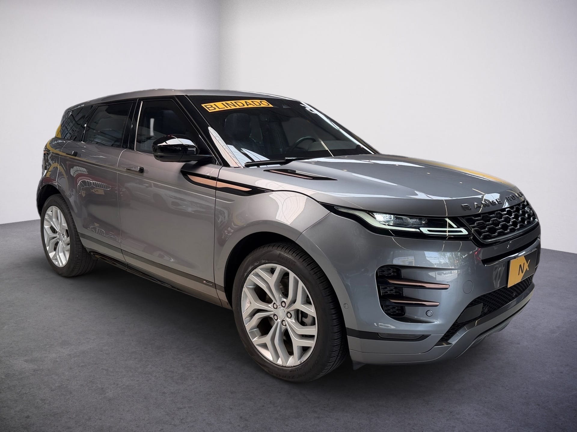 LAND ROVER Range Rover Evoque 2.0 P250 R-dynamic SE AWD 2020/2021 - Foto 1