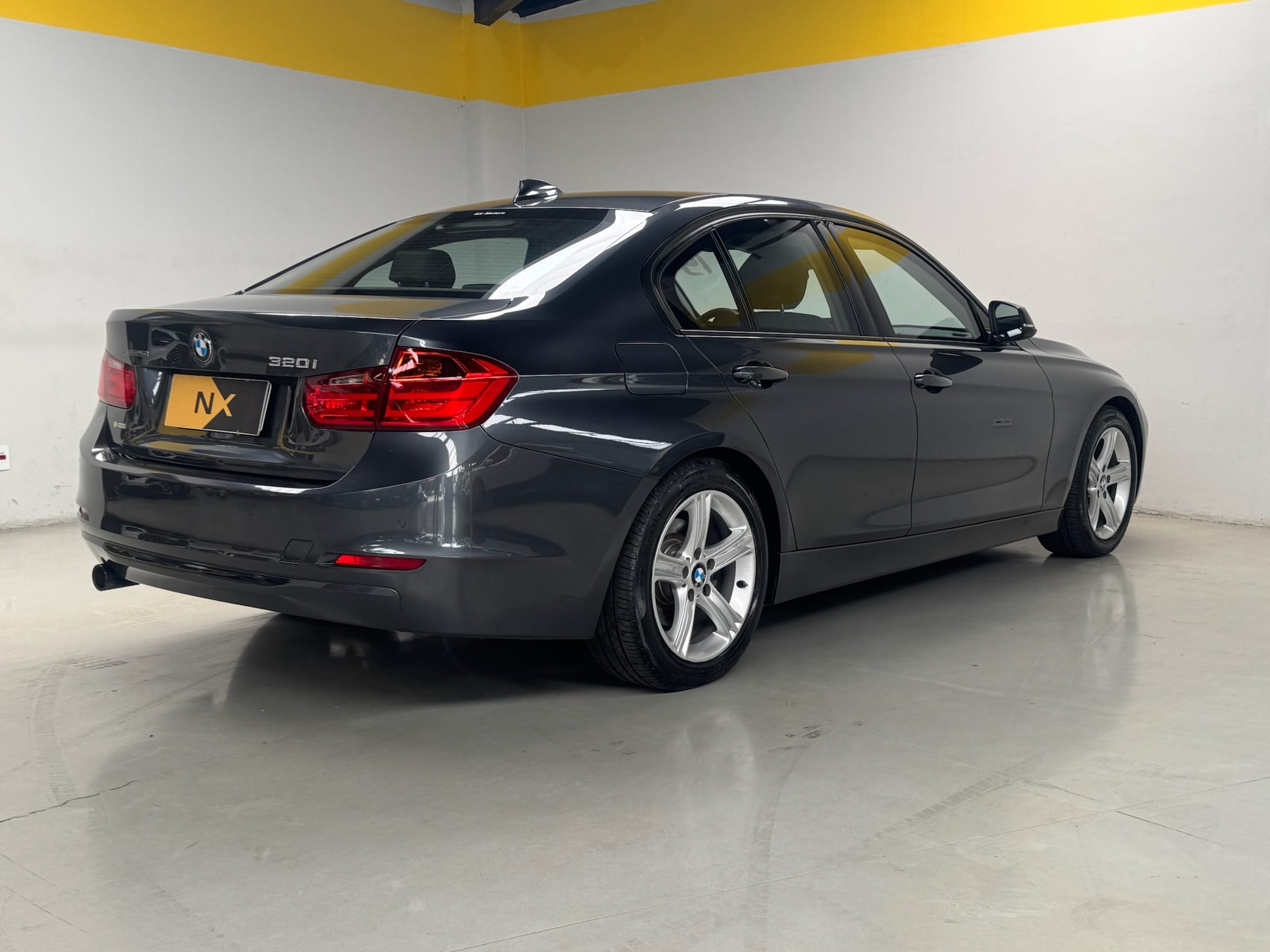 BMW 320i 2.0 SPORT 16V TURBO ACTIVE FLEX 4P AUTOMÁTICO 2015/2015 - Foto 3