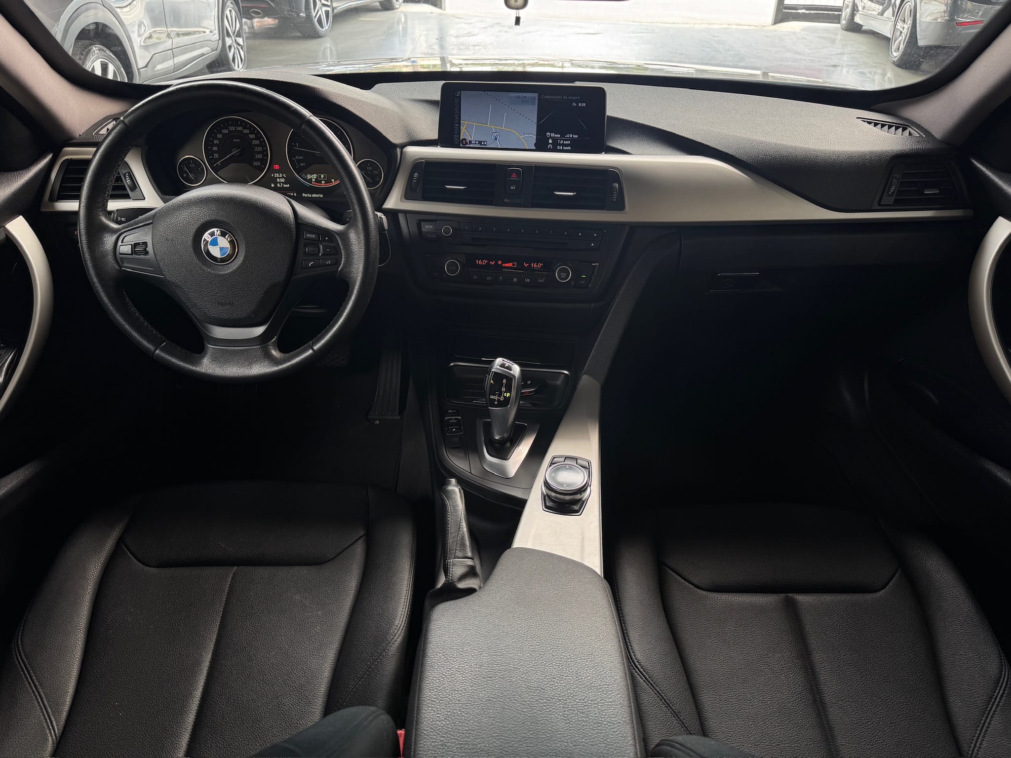 BMW 320i 2.0 GP 16V TURBO ACTIVE FLEX 4P AUTOMÁTICO 2013/2014 - Foto 9
