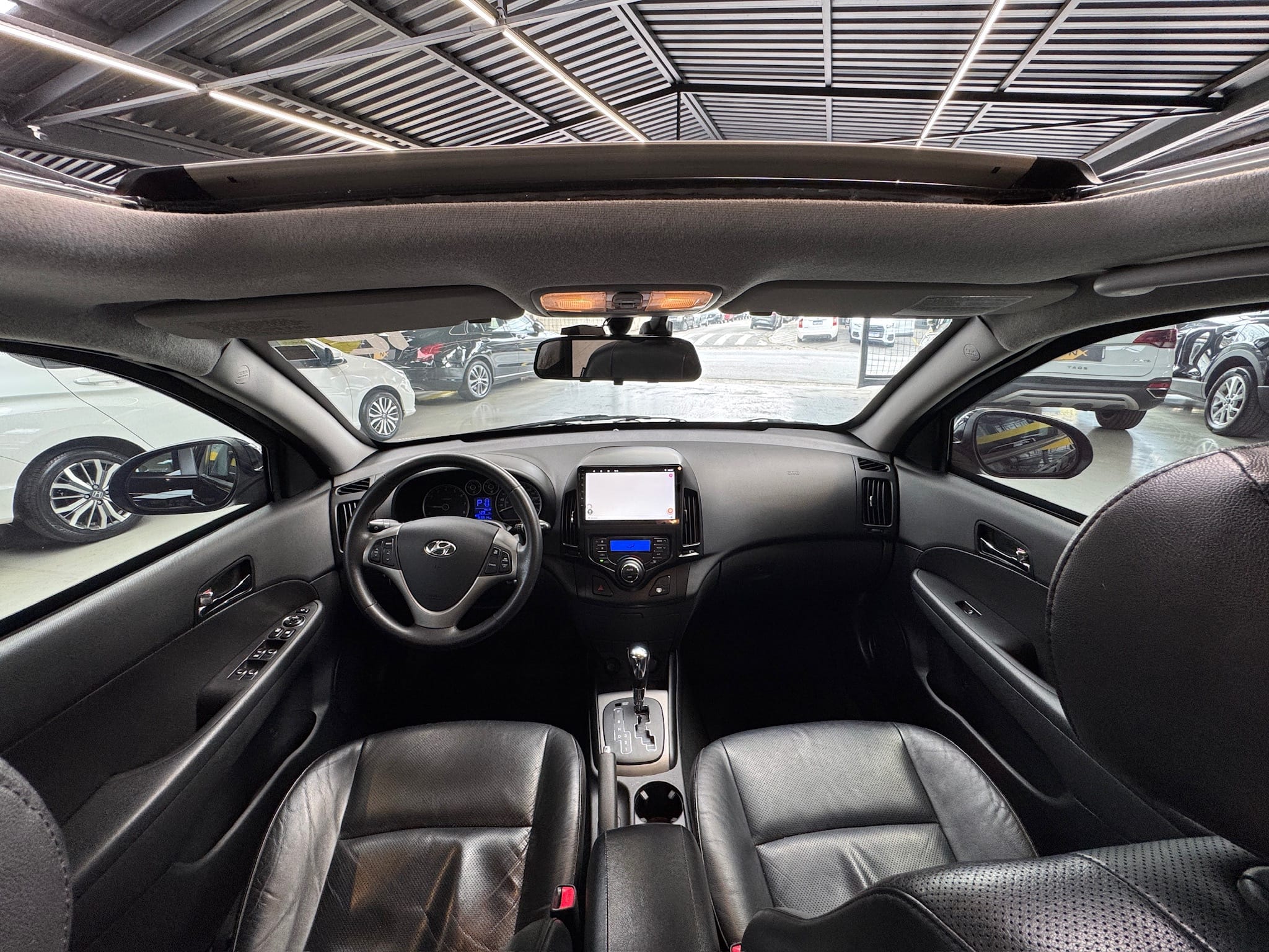 HYUNDAI I30 2.0 MPFI GLS 16V GASOLINA 4P AUTOMÁTICO 2011/2012 - Foto 5