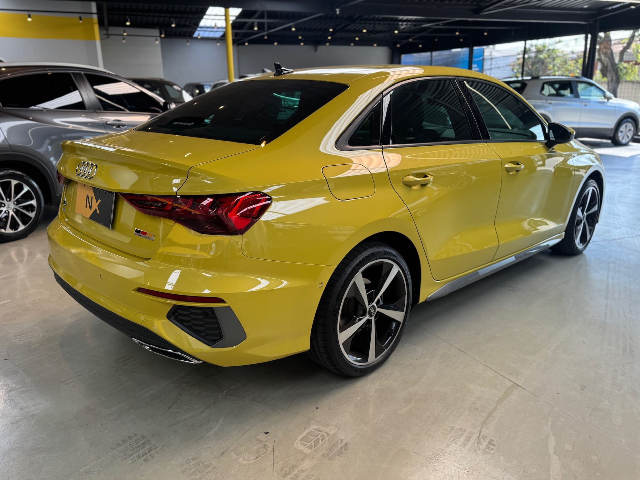 AUDI A3 1.4 35 TFSI GASOLINA SEDAN S LINE LIMITED TIPTRONIC 2021/2022 - Foto 3