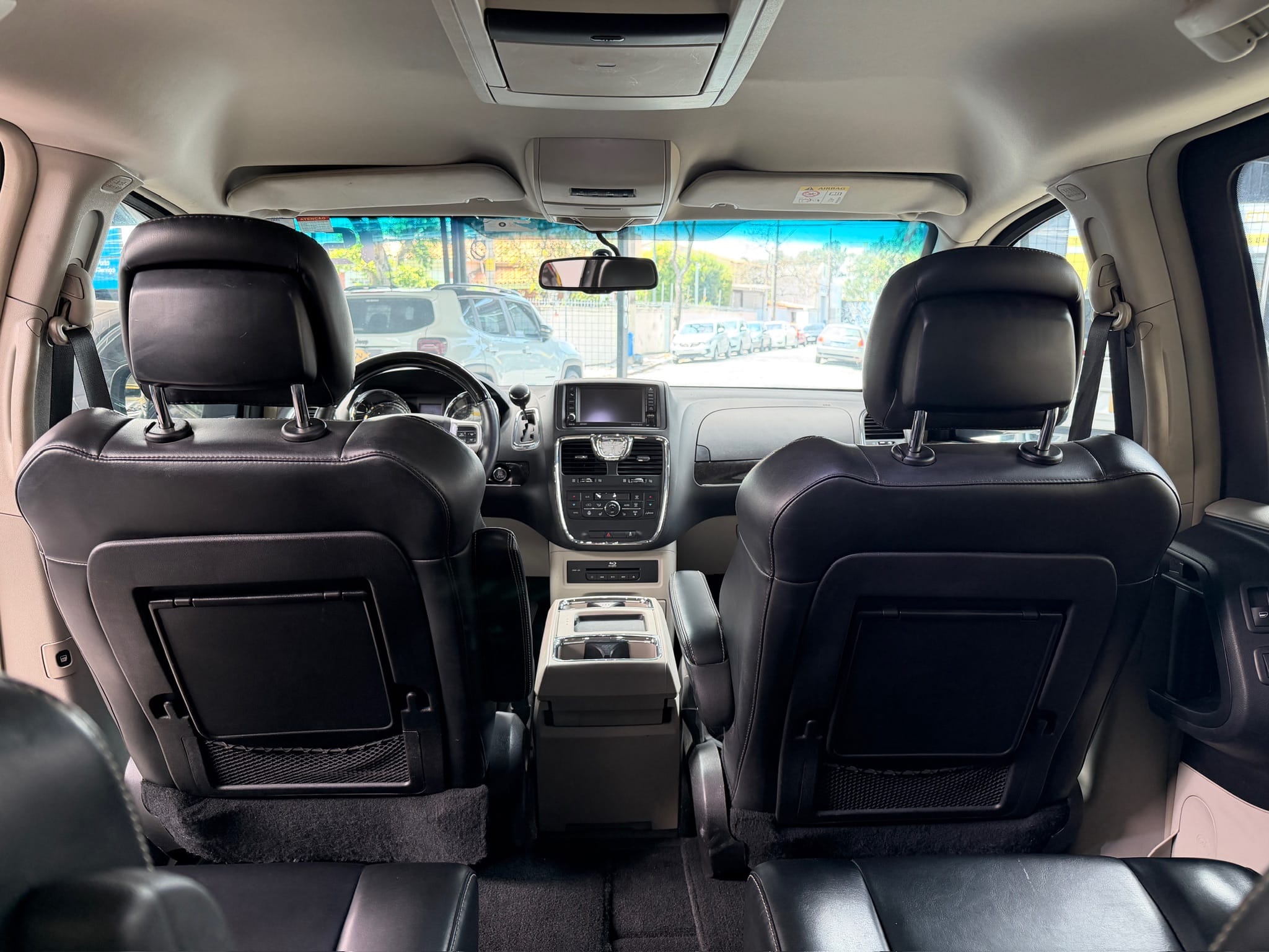 CHRYSLER TOWN & COUNTRY 3.6 LIMITED V6 24V GASOLINA 4P AUTOMÁTICO 2015/2015 - Foto 18