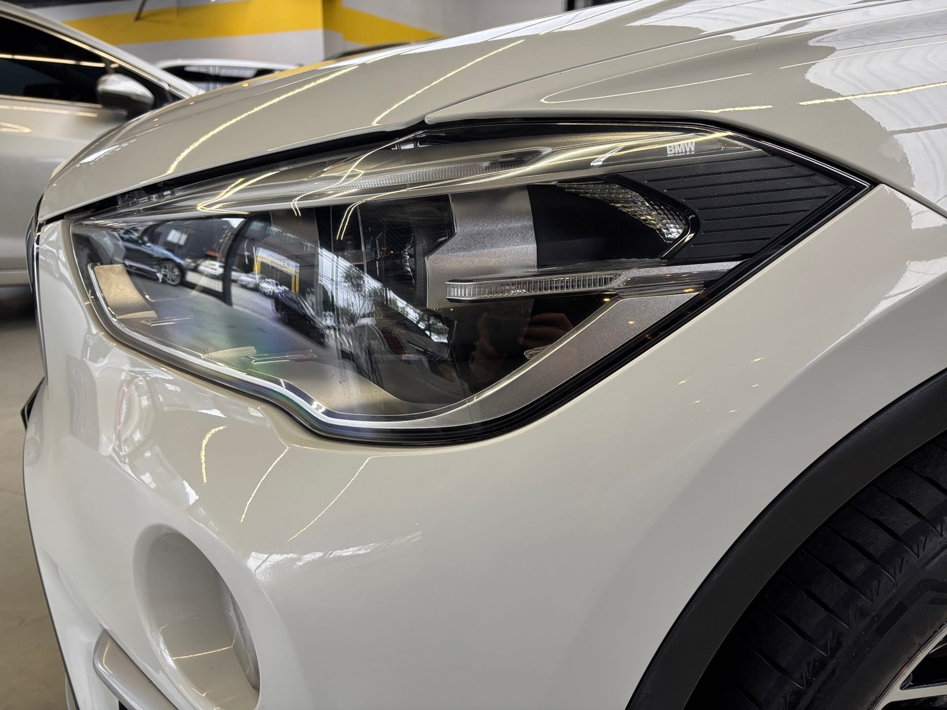 BMW X1 2.0 16V TURBO ACTIVEFLEX SDRIVE20I X-LINE 4P AUTOMÁTICO 2016/2017 - Foto 5