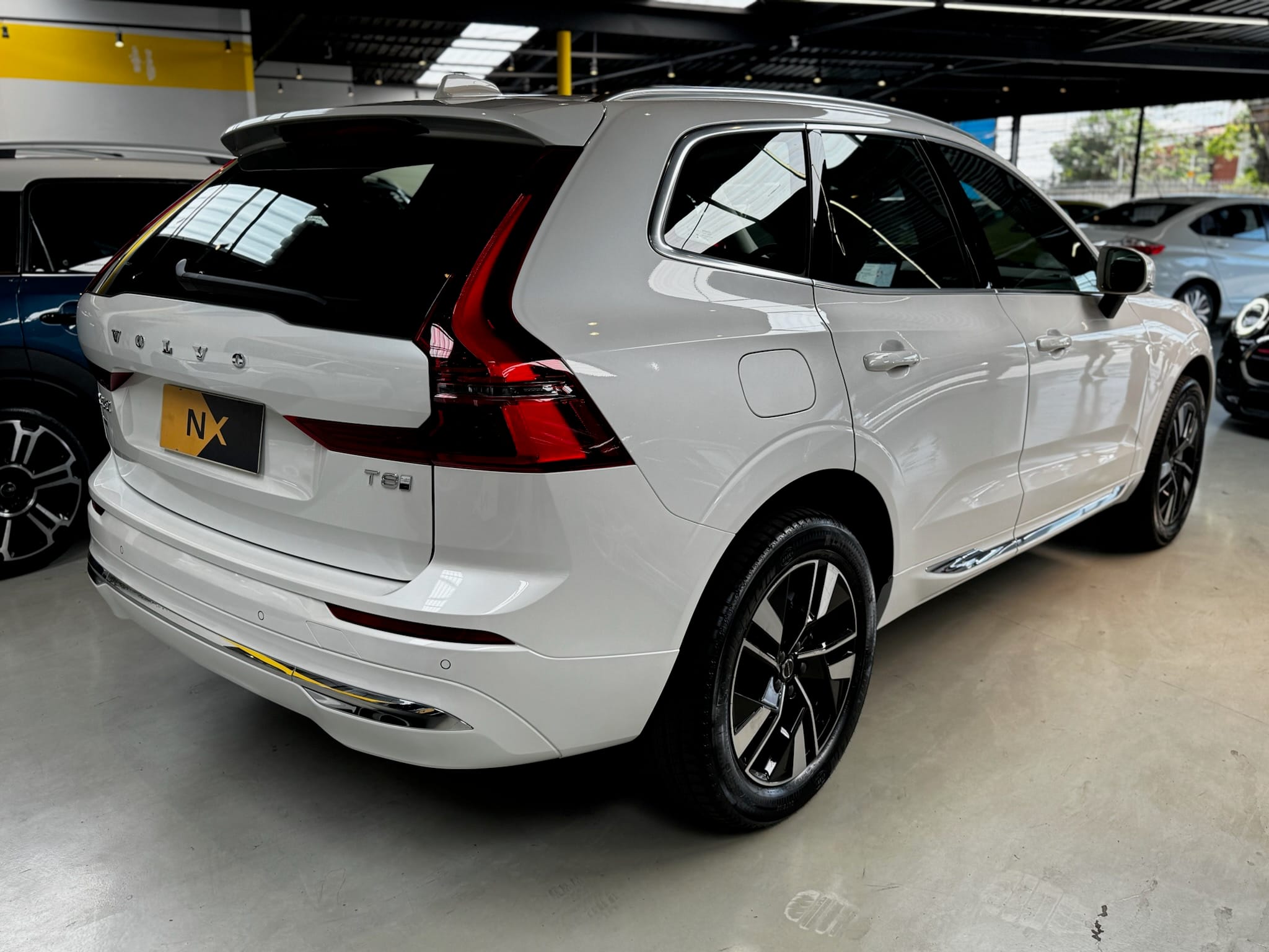 VOLVO XC60 2.0 T8 PHEV PLUS AWD GEARTRONIC 2025/2026 - Foto 3
