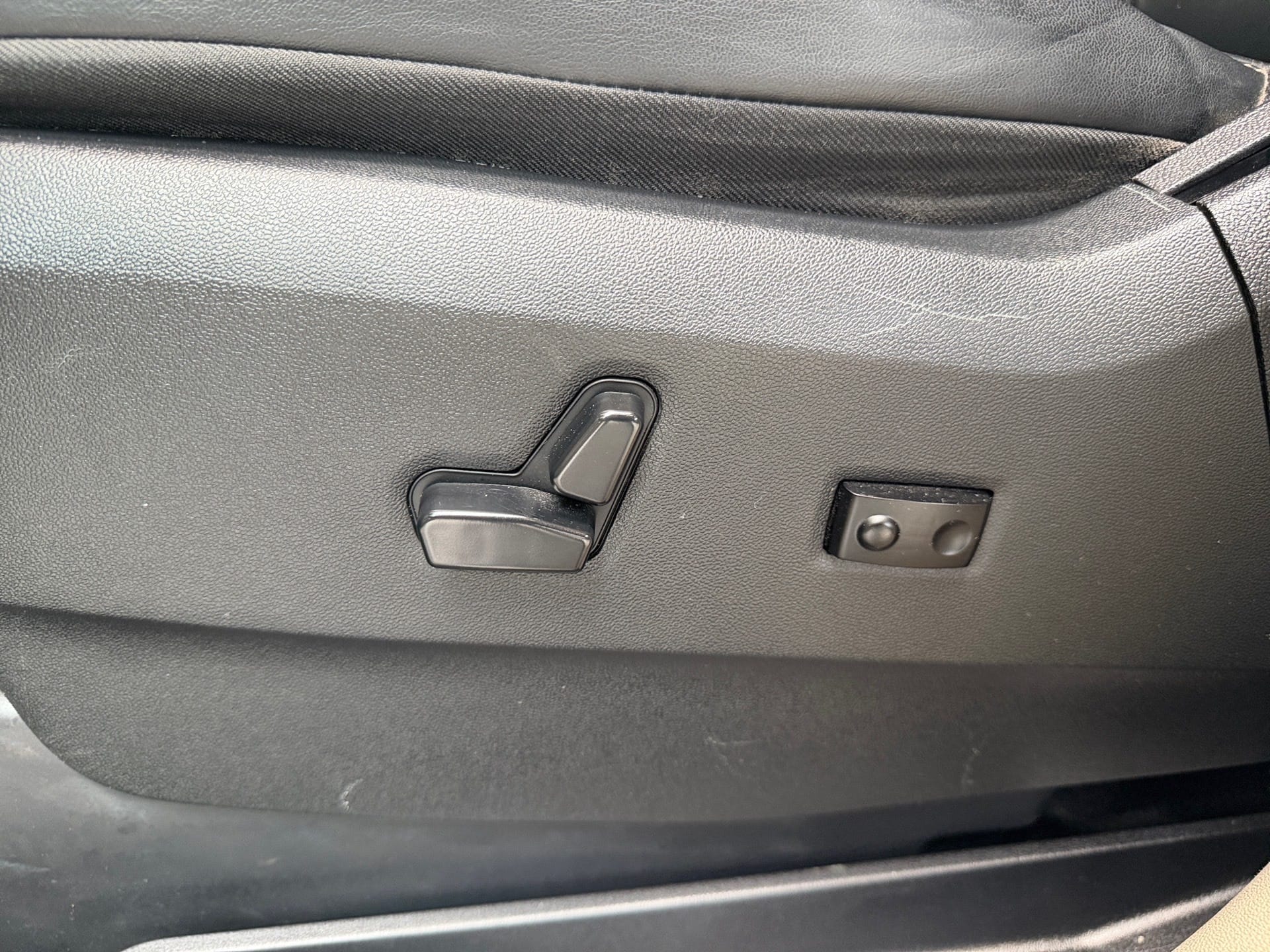 CHRYSLER TOWN & COUNTRY 3.6 LIMITED V6 24V GASOLINA 4P AUTOMÁTICO 2015/2015 - Foto 14