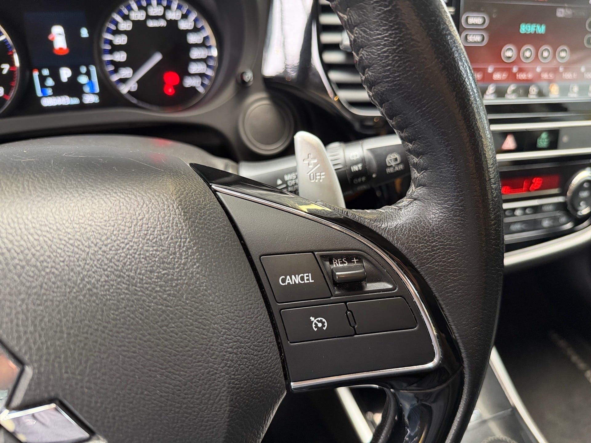 MITSUBISHI OUTLANDER 2.0 MIVEC GASOLINA GLS AUTOMÁTICO 2018/2019 - Foto 17