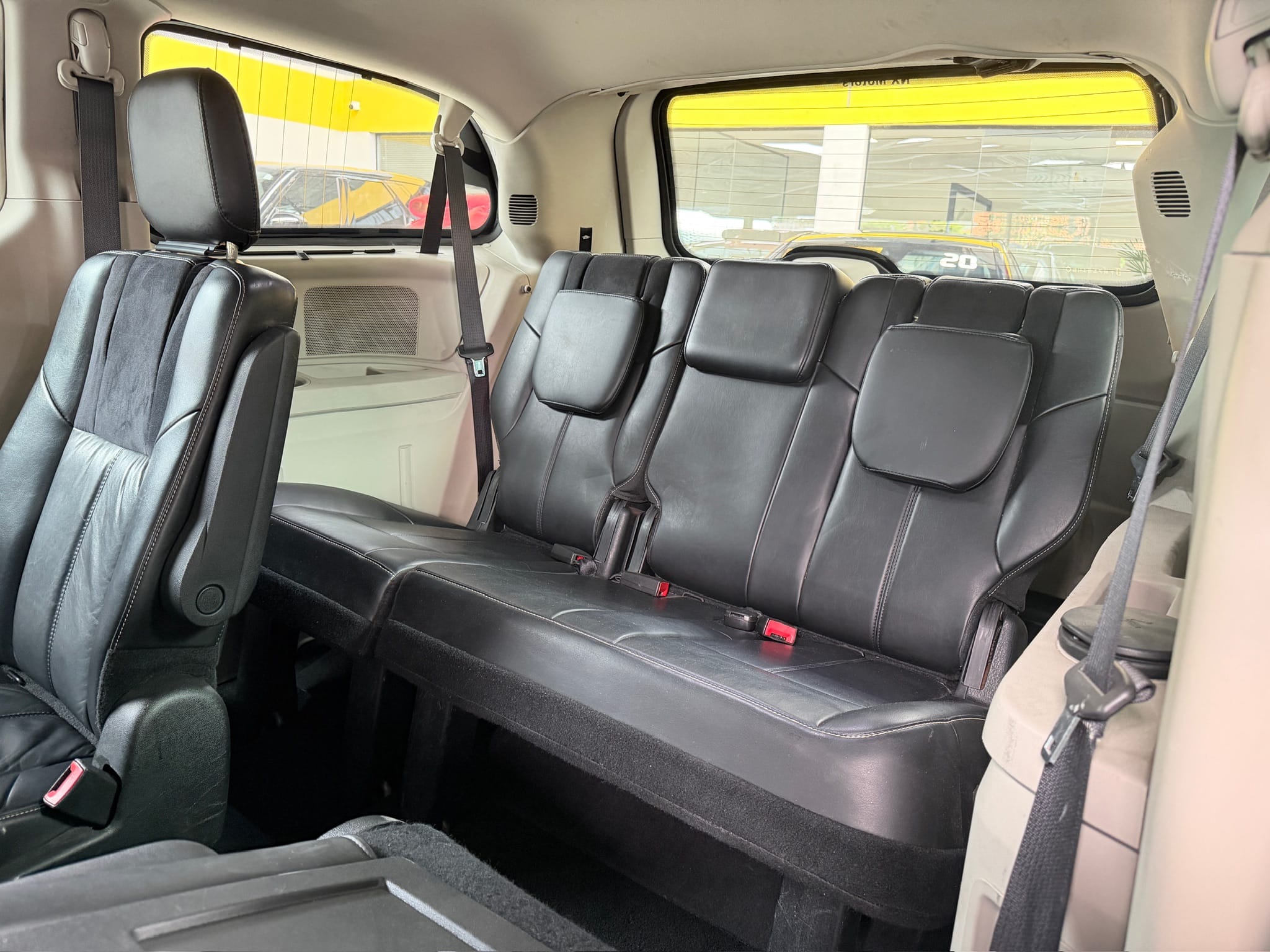 CHRYSLER TOWN & COUNTRY 3.6 LIMITED V6 24V GASOLINA 4P AUTOMÁTICO 2015/2015 - Foto 17