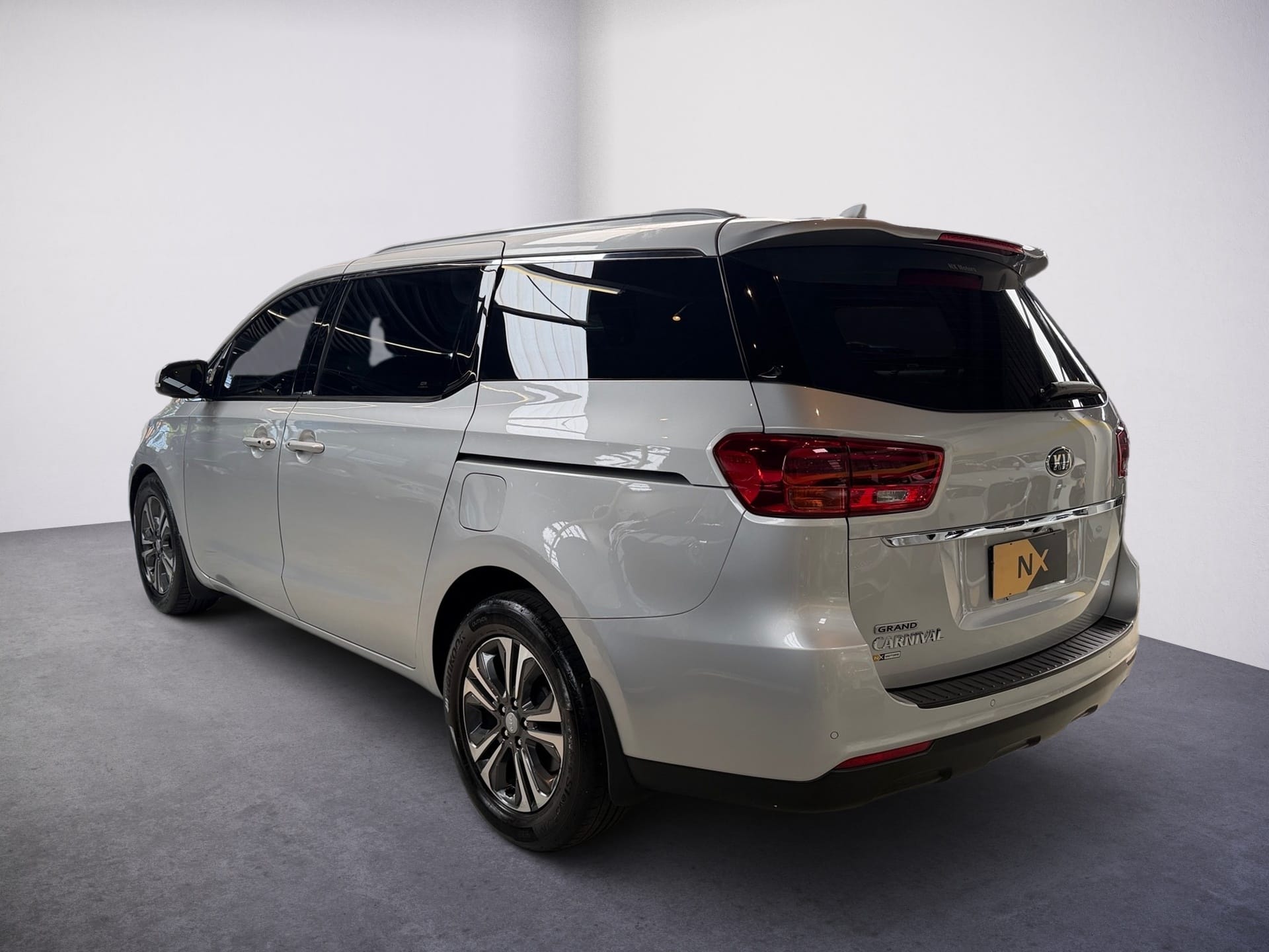 KIA Grand Carnival Grand Carnival EX 3.3 V6 24V 270cv Aut. 2019/2020 - Foto 19