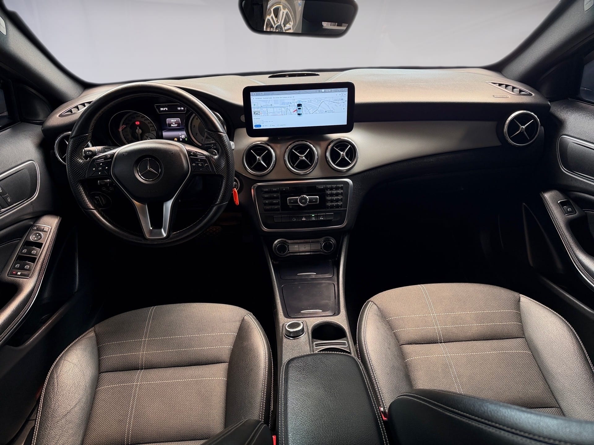 MERCEDES-BENZ GLA 200 1.6 CGI ADVANCE 16V TURBO FLEX 4P AUTOMÁTICO 2015/2015 - Foto 10
