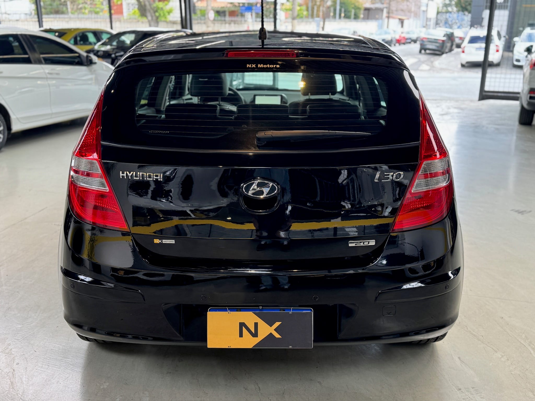 HYUNDAI I30 2.0 MPFI GLS 16V GASOLINA 4P AUTOMÁTICO 2011/2012 - Foto 4