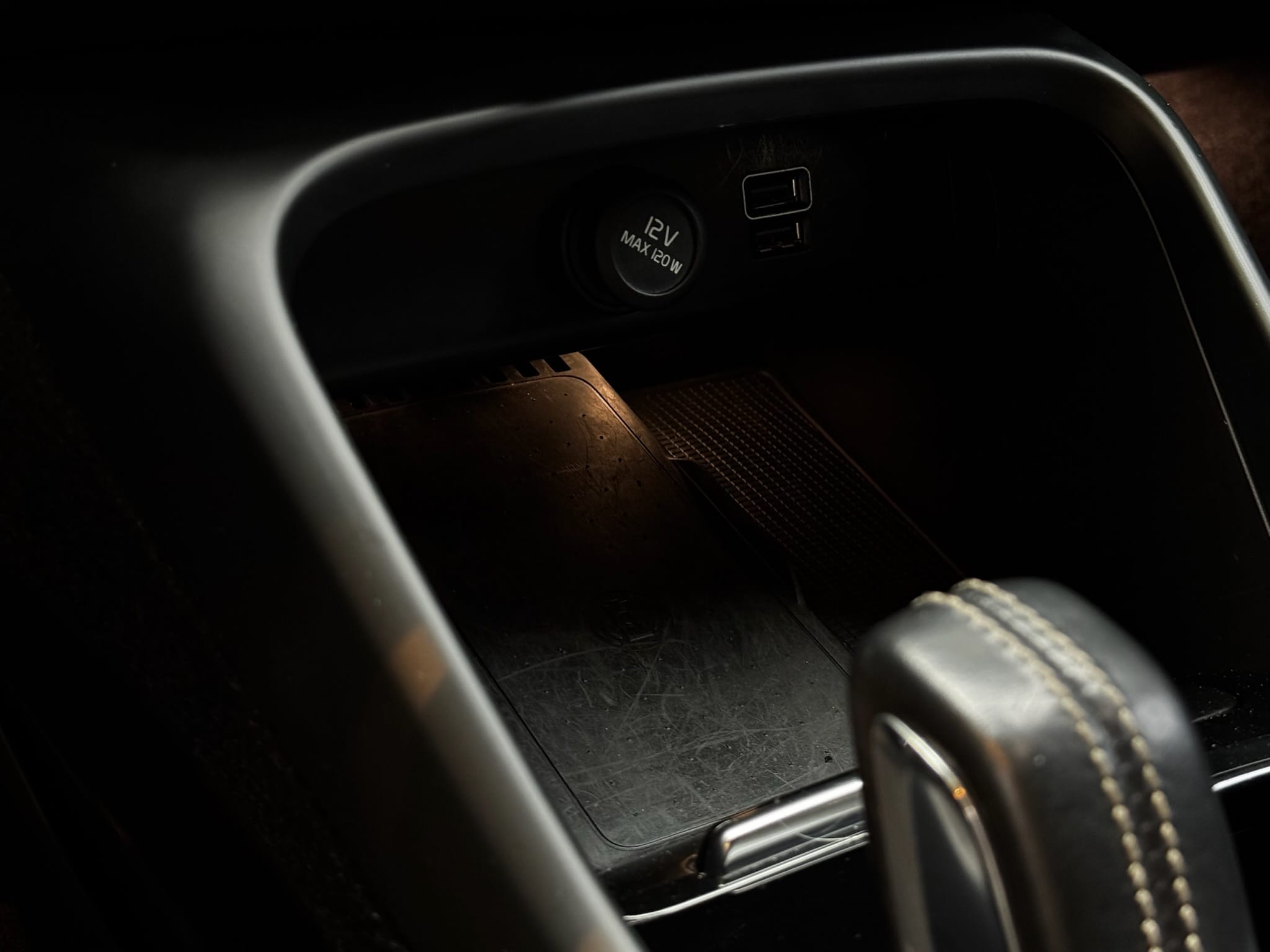 VOLVO XC40 2.0 T5 GASOLINA R-DESIGN AWD GEARTRONIC 2019/2020 - Foto 12