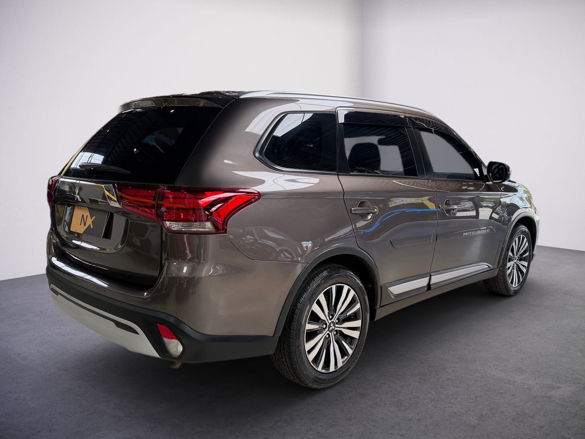 MITSUBISHI OUTLANDER 2.0 MIVEC GASOLINA GLS AUTOMÁTICO 2018/2019 - Foto 4