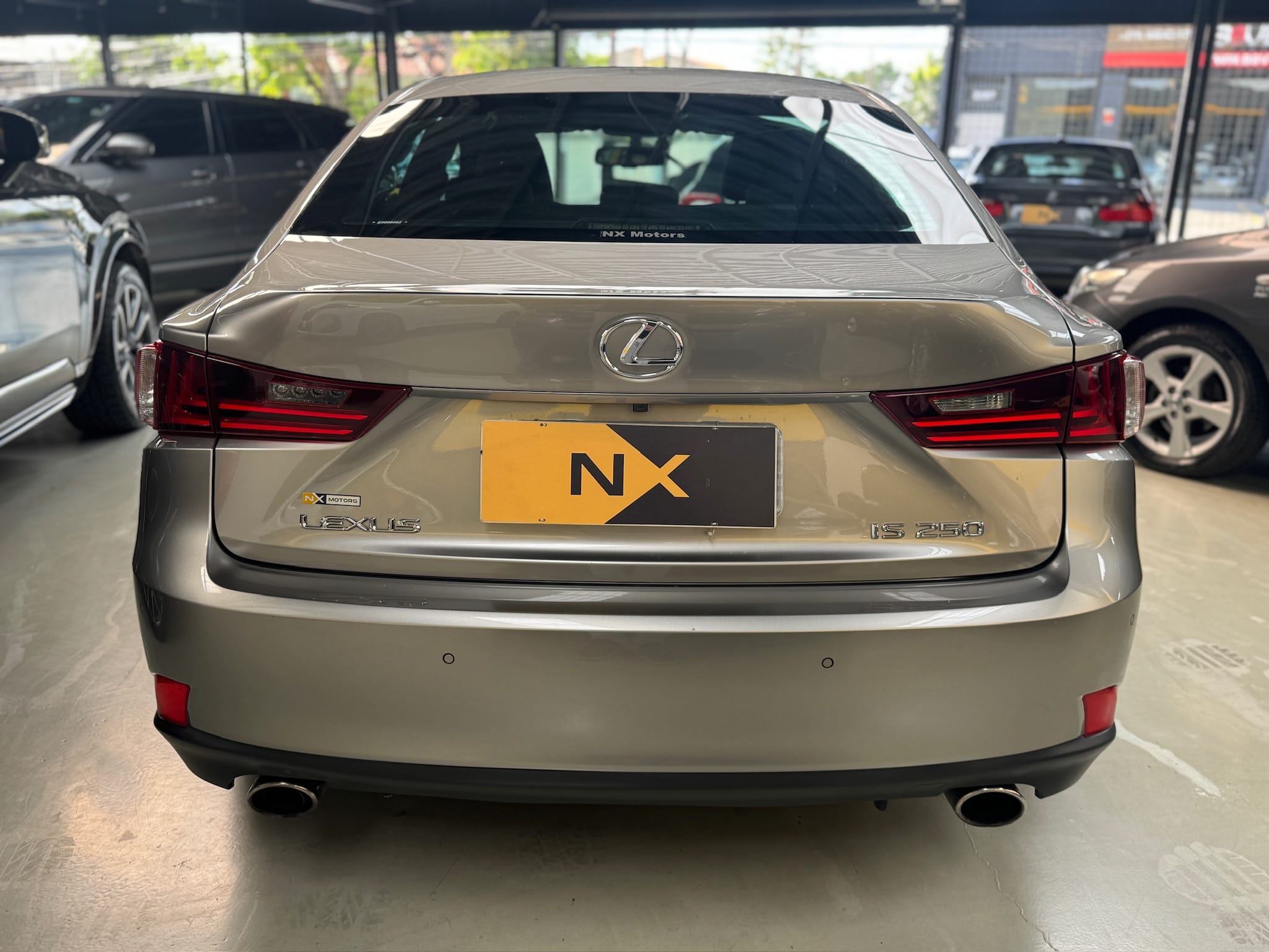 LEXUS IS250 F-SPORT 2.5 V6 24V GASOLINA 4P AUTOMÁTICO 2013/2014 - Foto 4