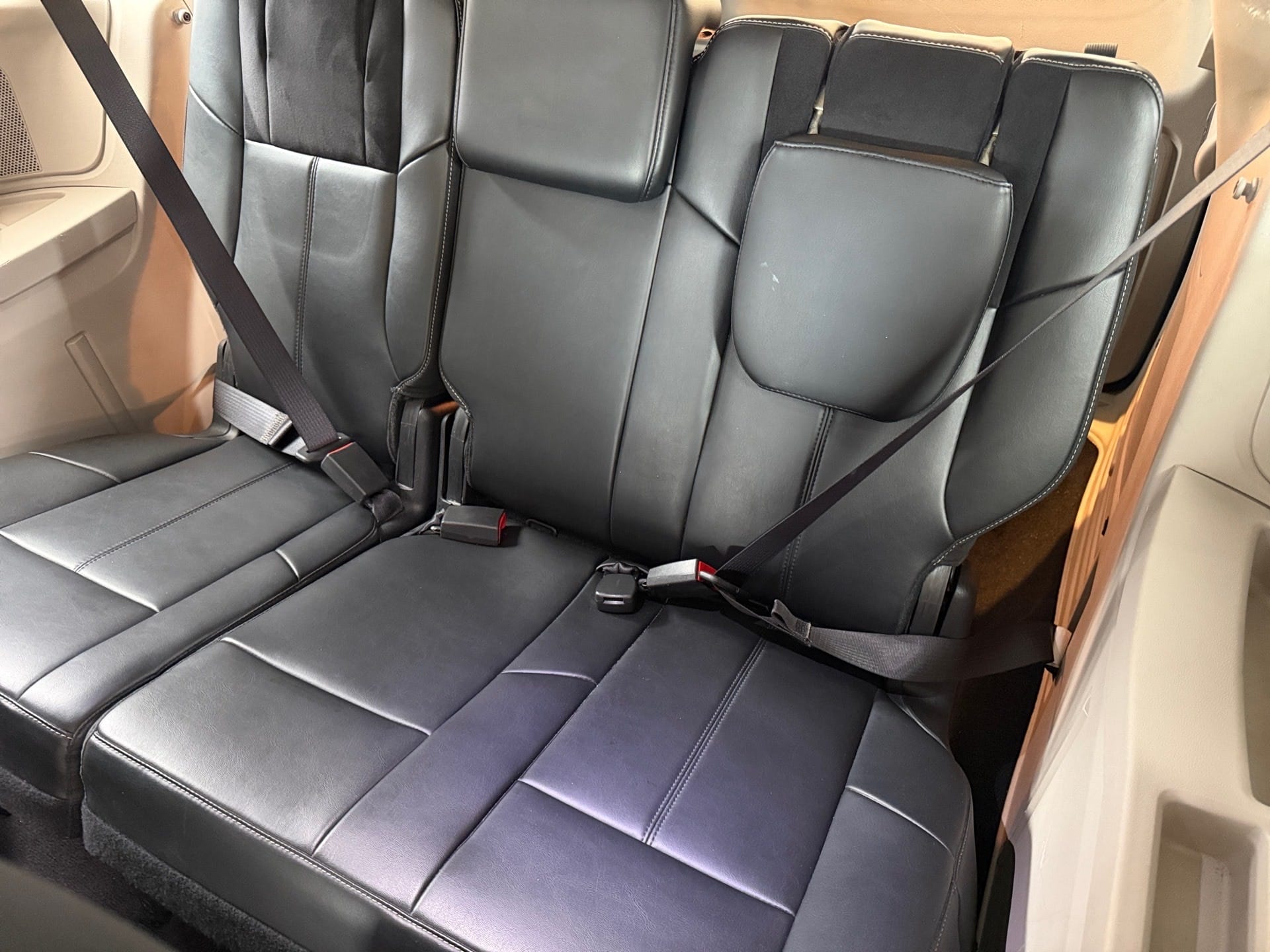 CHRYSLER TOWN & COUNTRY 3.6 LIMITED V6 24V GASOLINA 4P AUTOMÁTICO 2015/2015 - Foto 6