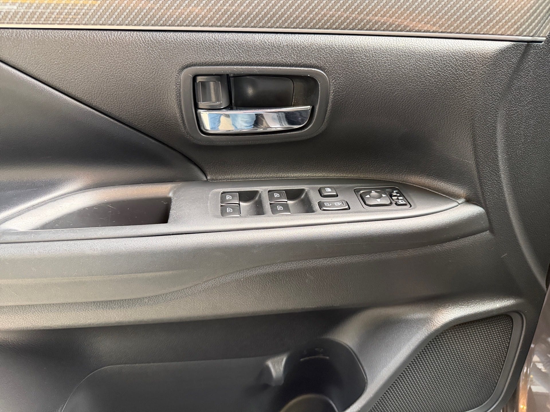 MITSUBISHI OUTLANDER 2.0 MIVEC GASOLINA GLS AUTOMÁTICO 2018/2019 - Foto 15