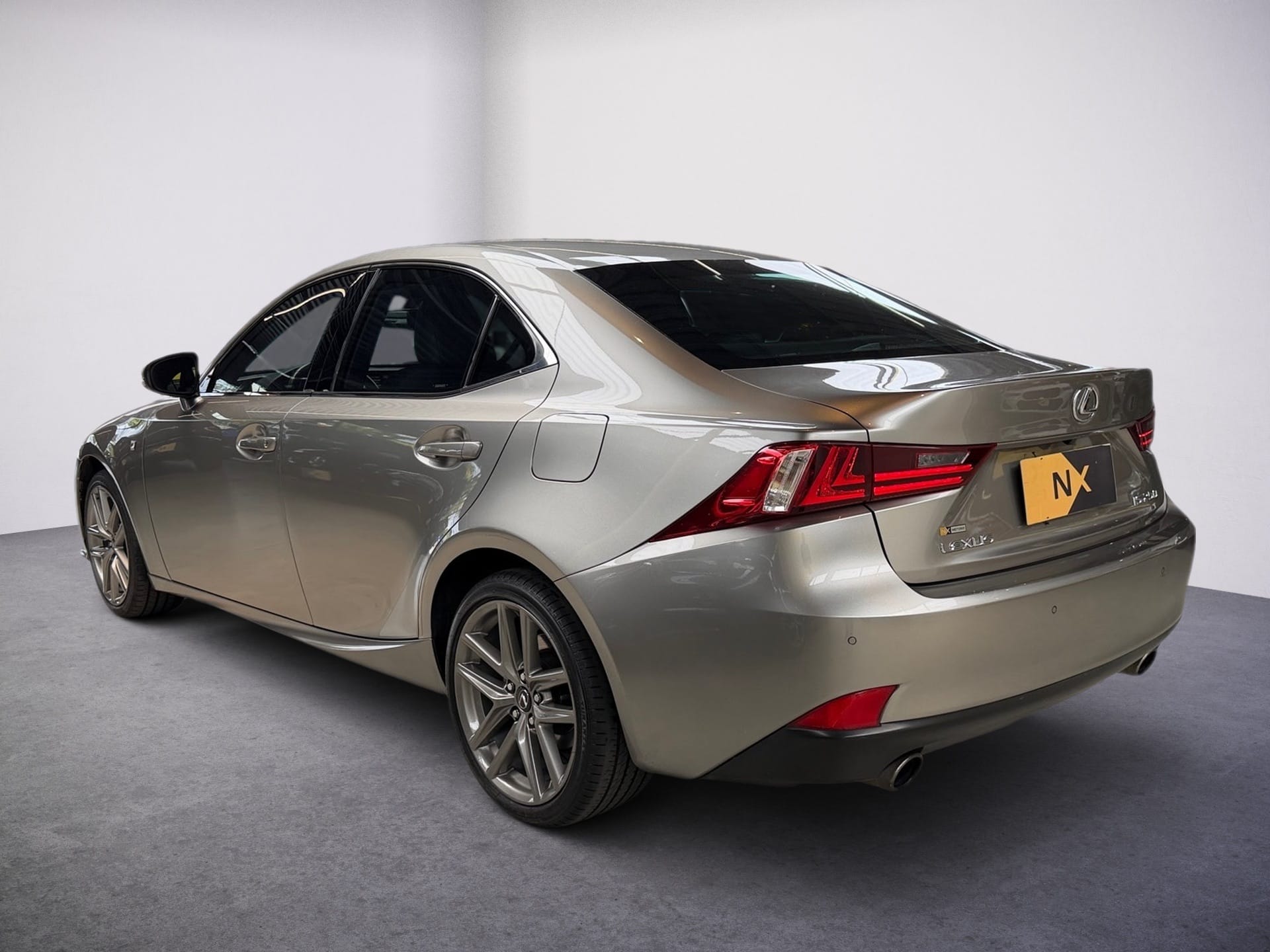 LEXUS IS250 F-SPORT 2.5 V6 24V GASOLINA 4P AUTOMÁTICO 2013/2014 - Foto 3