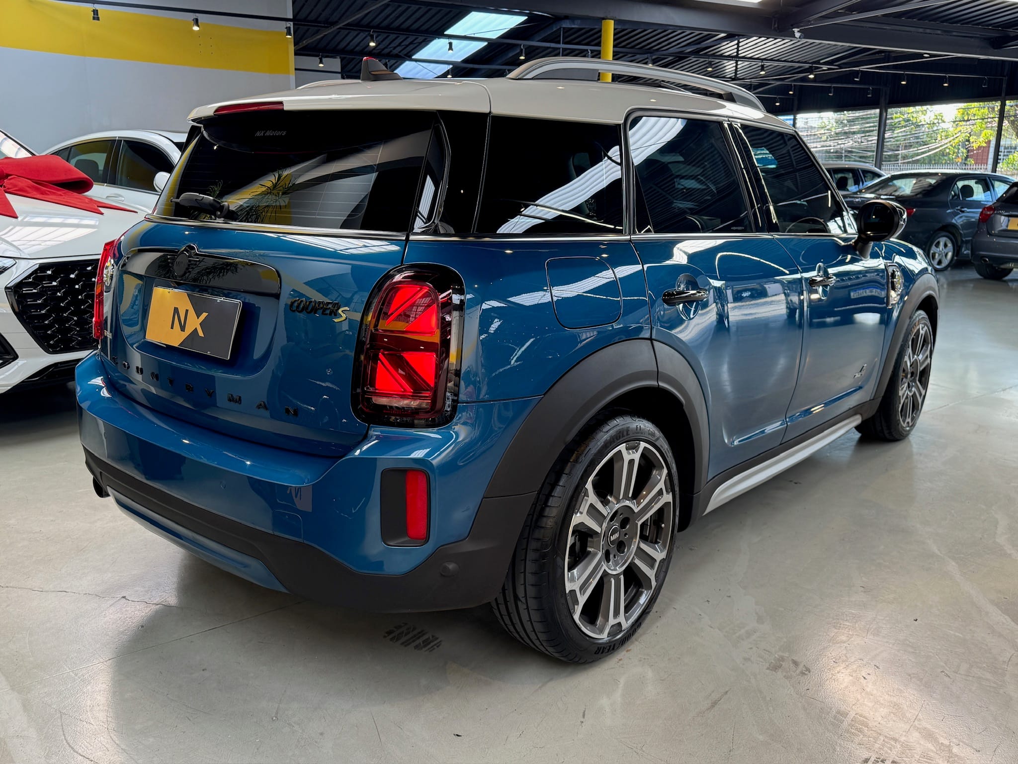 MINI COUNTRYMAN 1.5 12V TWINPOWER TURBO HYBRID COOPER S E ALL4 STEPTRONIC 2021/2022 - Foto 3