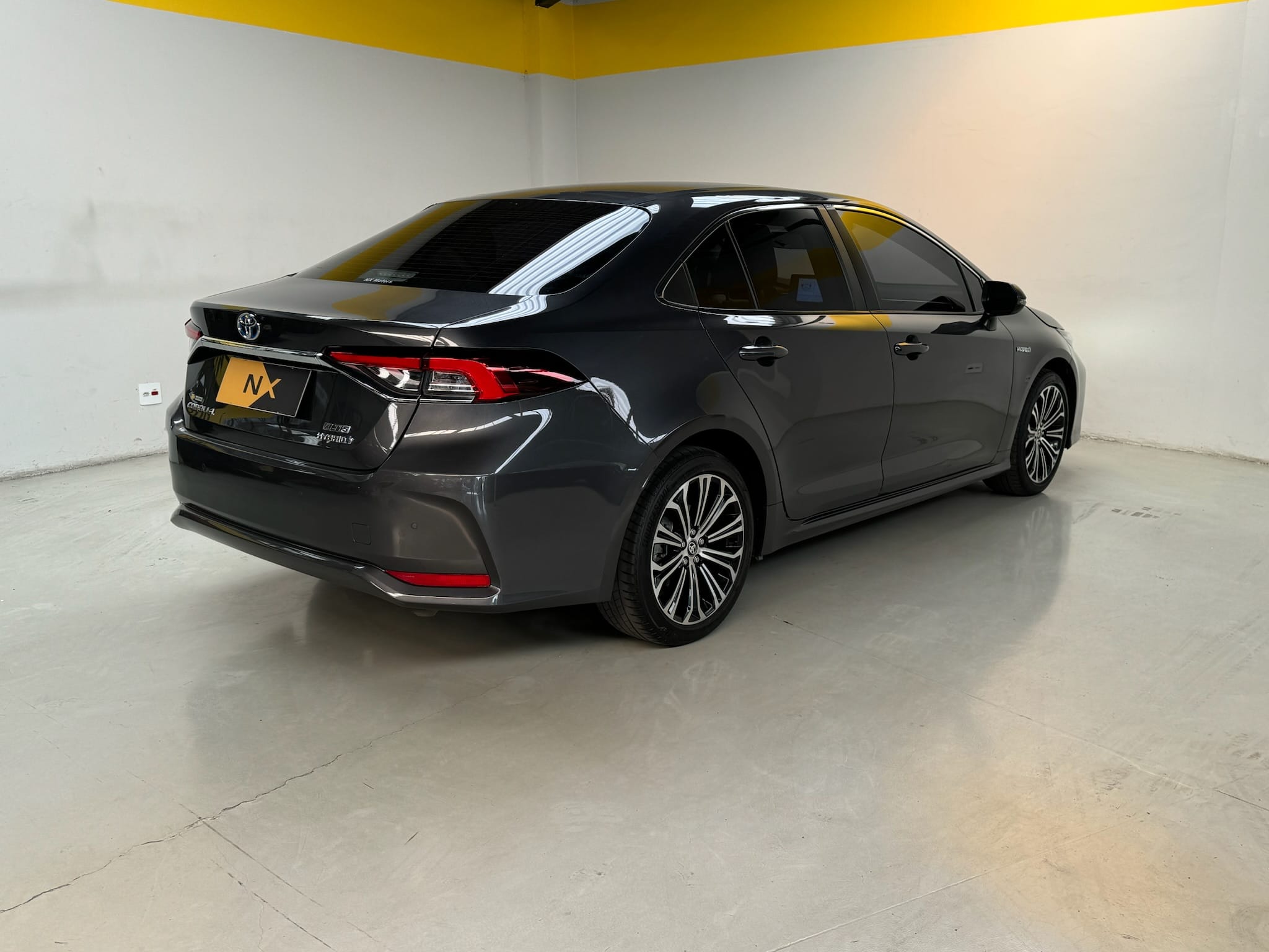 TOYOTA Corolla 1.8 VVT-I HYBRID FLEX ALTIS PREMIUM CVT 2021/2022 - Foto 3