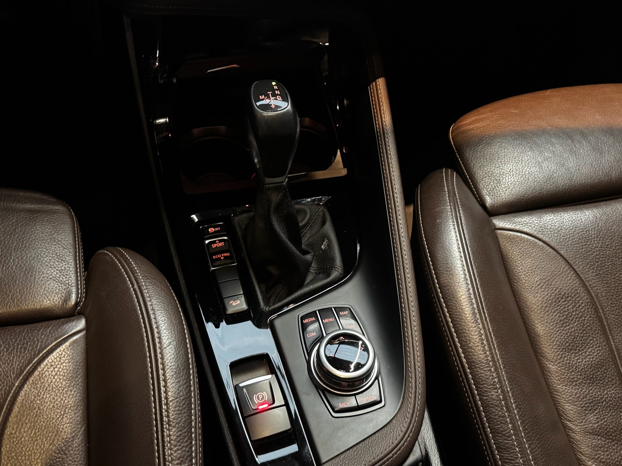 BMW X1 2.0 16V TURBO ACTIVEFLEX XDRIVE25I SPORT 4P AUTOMÁTICO 2018/2018 - Foto 12