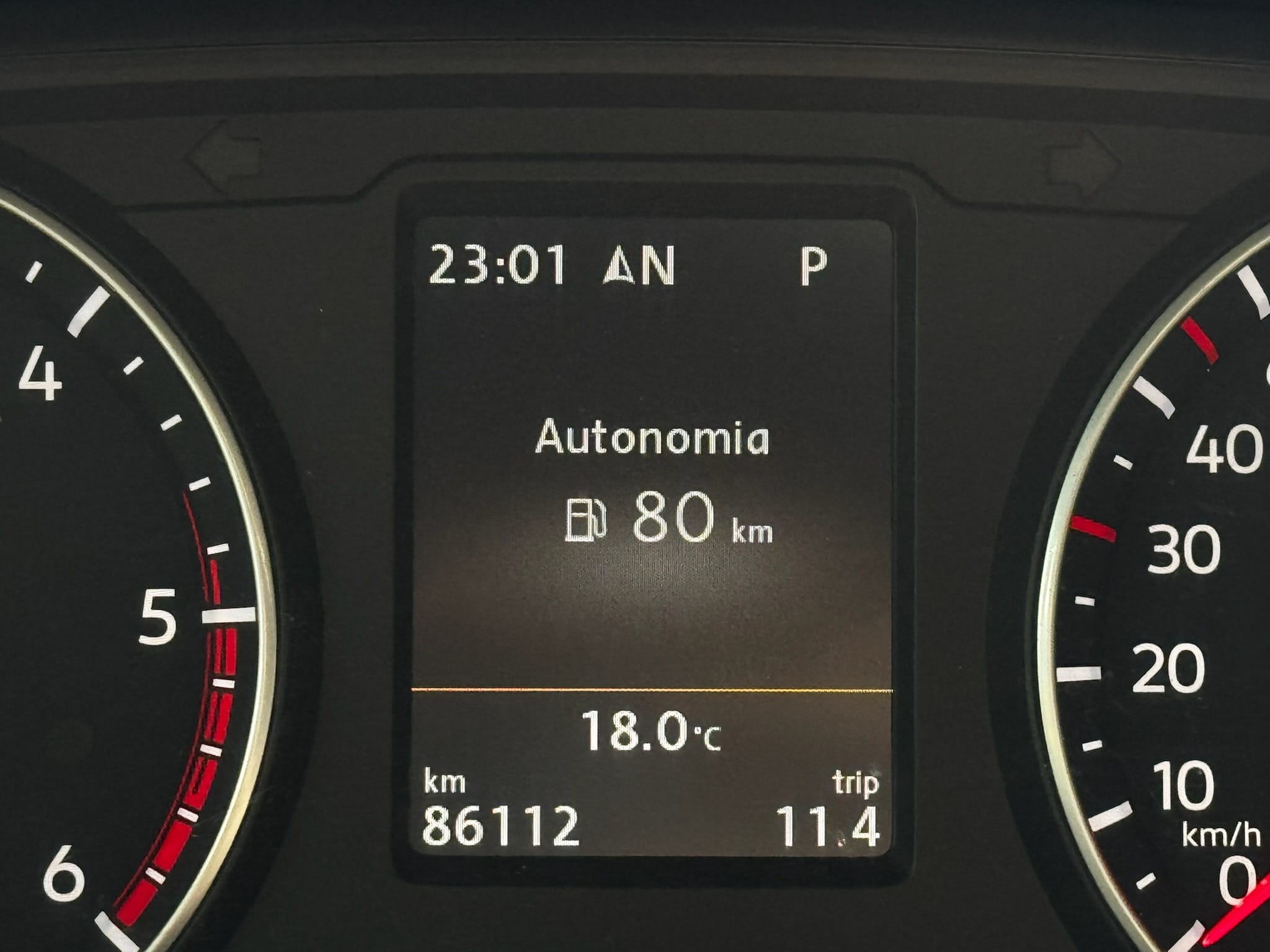 VOLKSWAGEN AMAROK 3.0 V6 TDI HIGHLINE CD DIESEL 4MOTION AUTOMÁTICO 2021/2021 - Foto 8