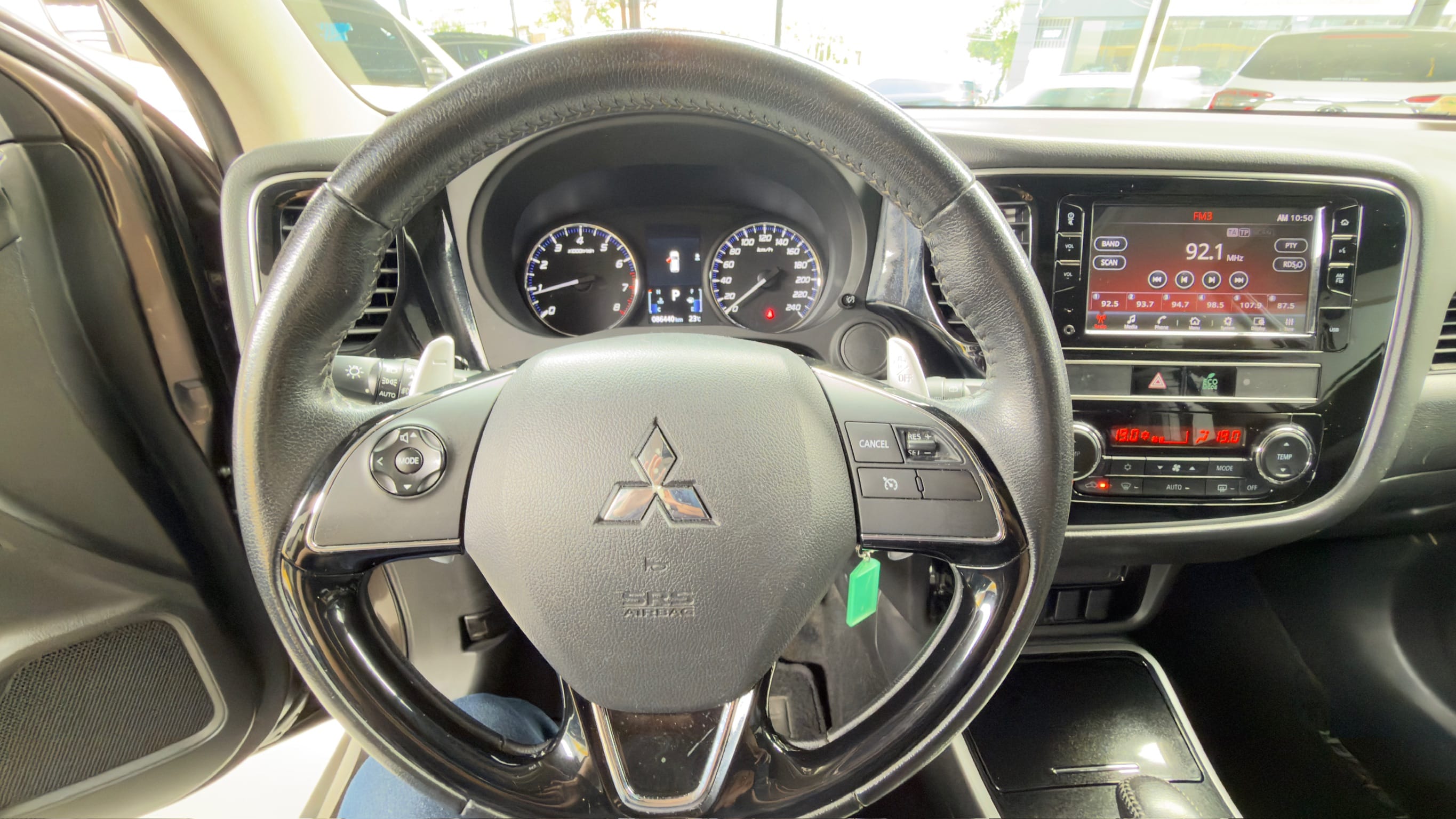 MITSUBISHI OUTLANDER 2.0 MIVEC GASOLINA GLS AUTOMÁTICO 2018/2019 - Foto 9