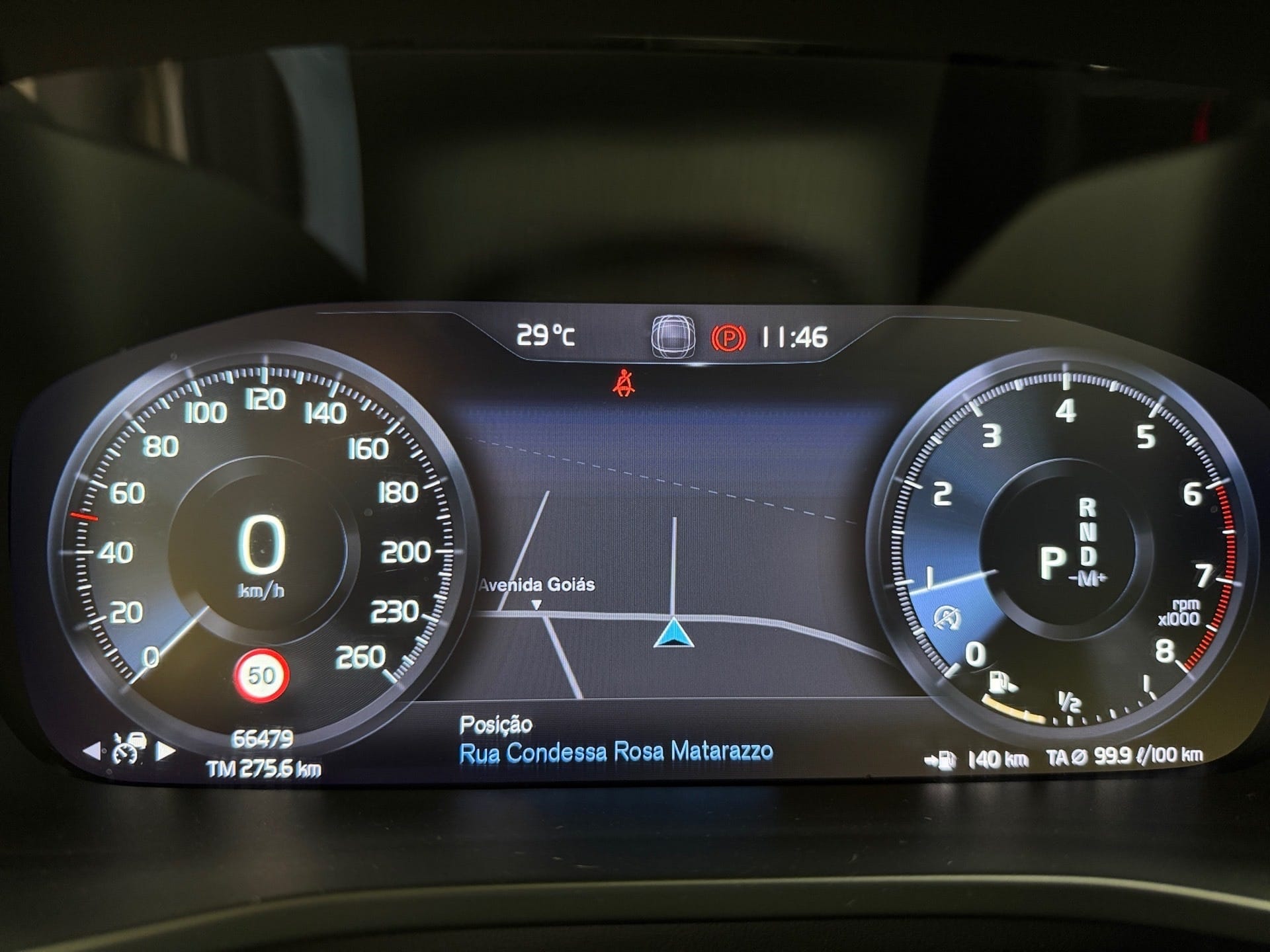 VOLVO XC40 2.0 T5 GASOLINA R-DESIGN AWD GEARTRONIC 2019/2020 - Foto 18