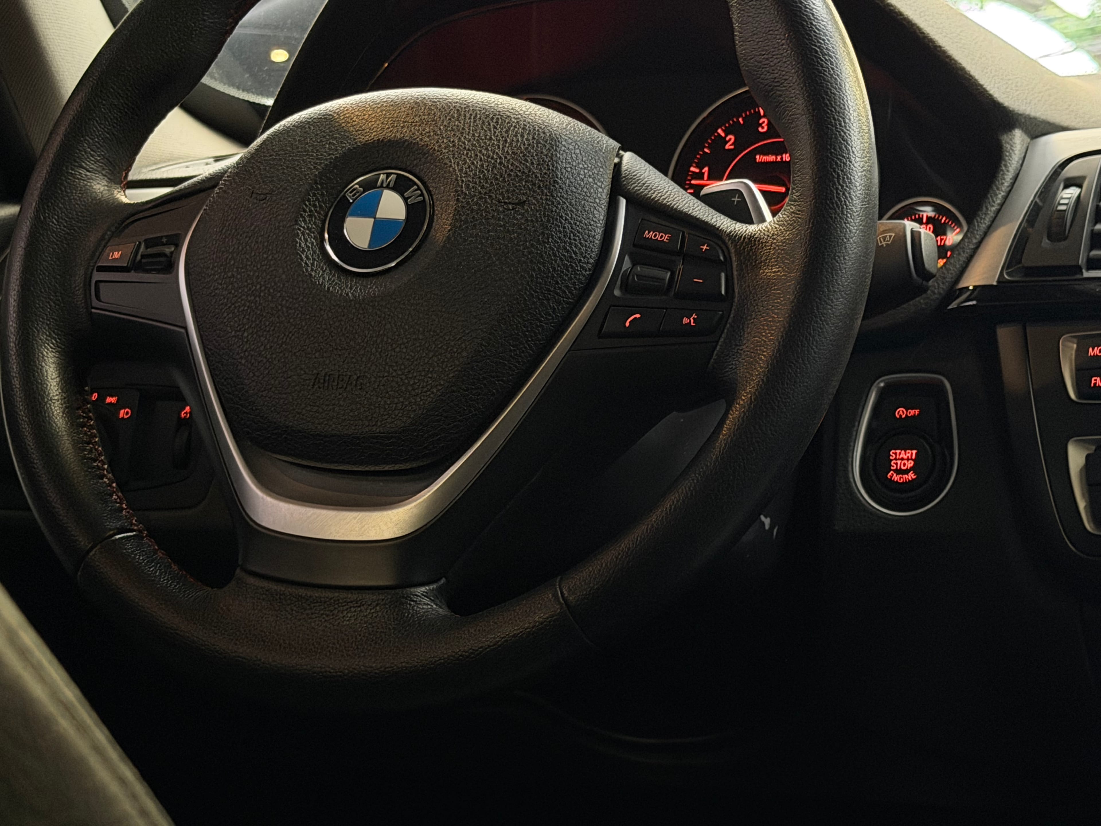 BMW 320i 2.0 SPORT 16V TURBO ACTIVE FLEX 4P AUTOMÁTICO 2015/2015 - Foto 6