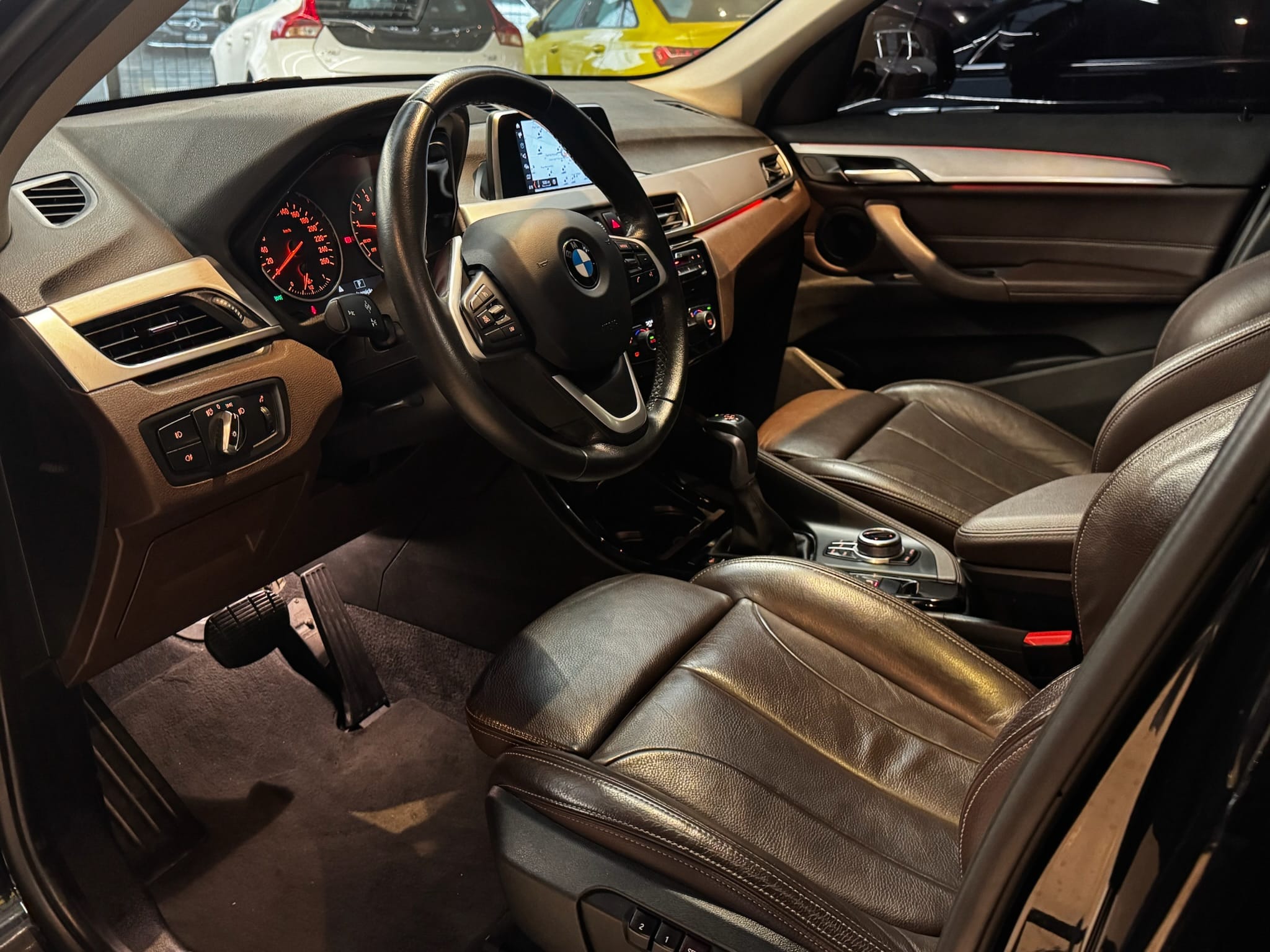 BMW X1 2.0 16V TURBO ACTIVEFLEX XDRIVE25I SPORT 4P AUTOMÁTICO 2018/2018 - Foto 5