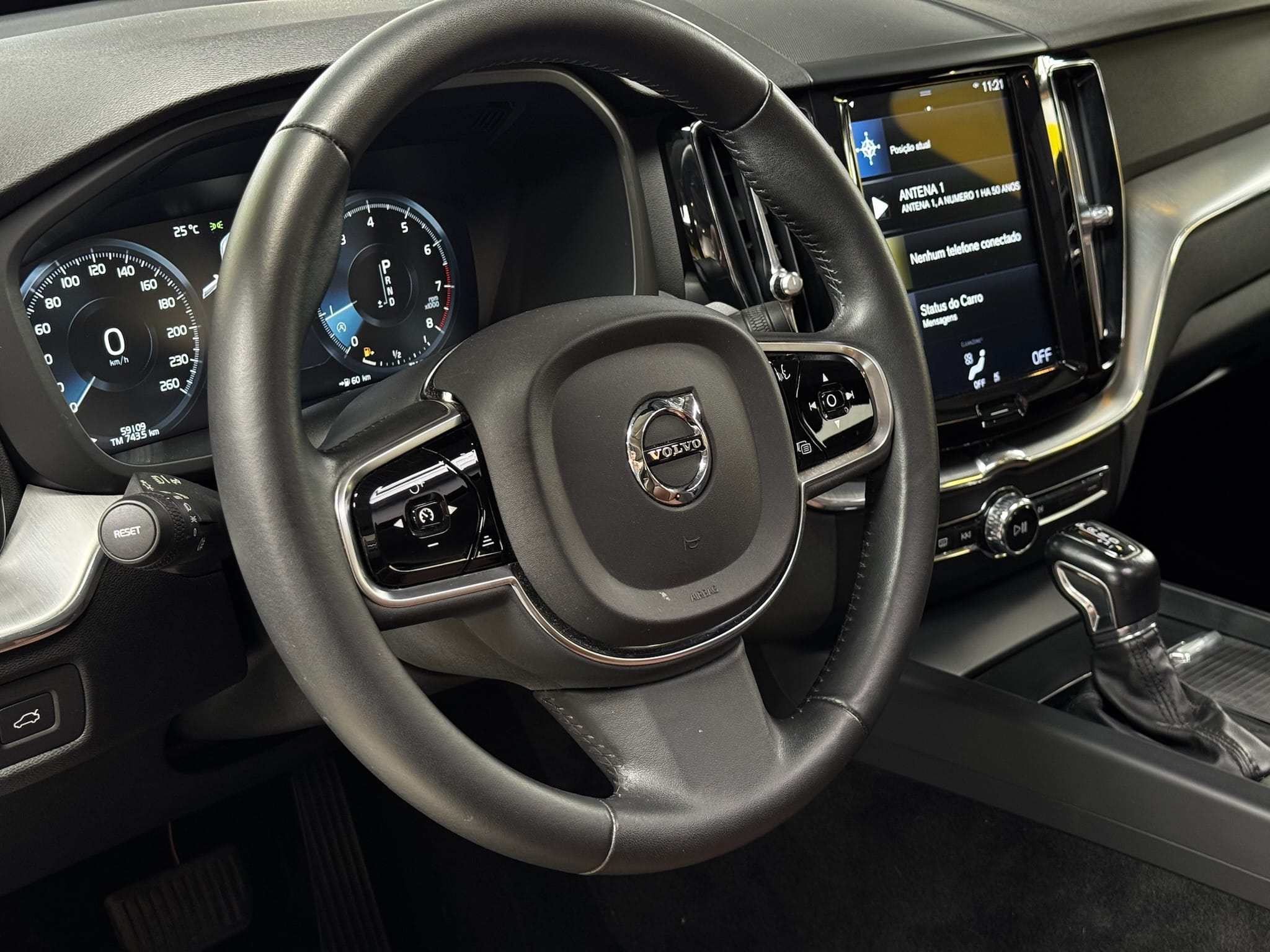 VOLVO XC60 2.0 T5 GASOLINA MOMENTUM AWD GEARTRONIC 2019/2019 - Foto 7