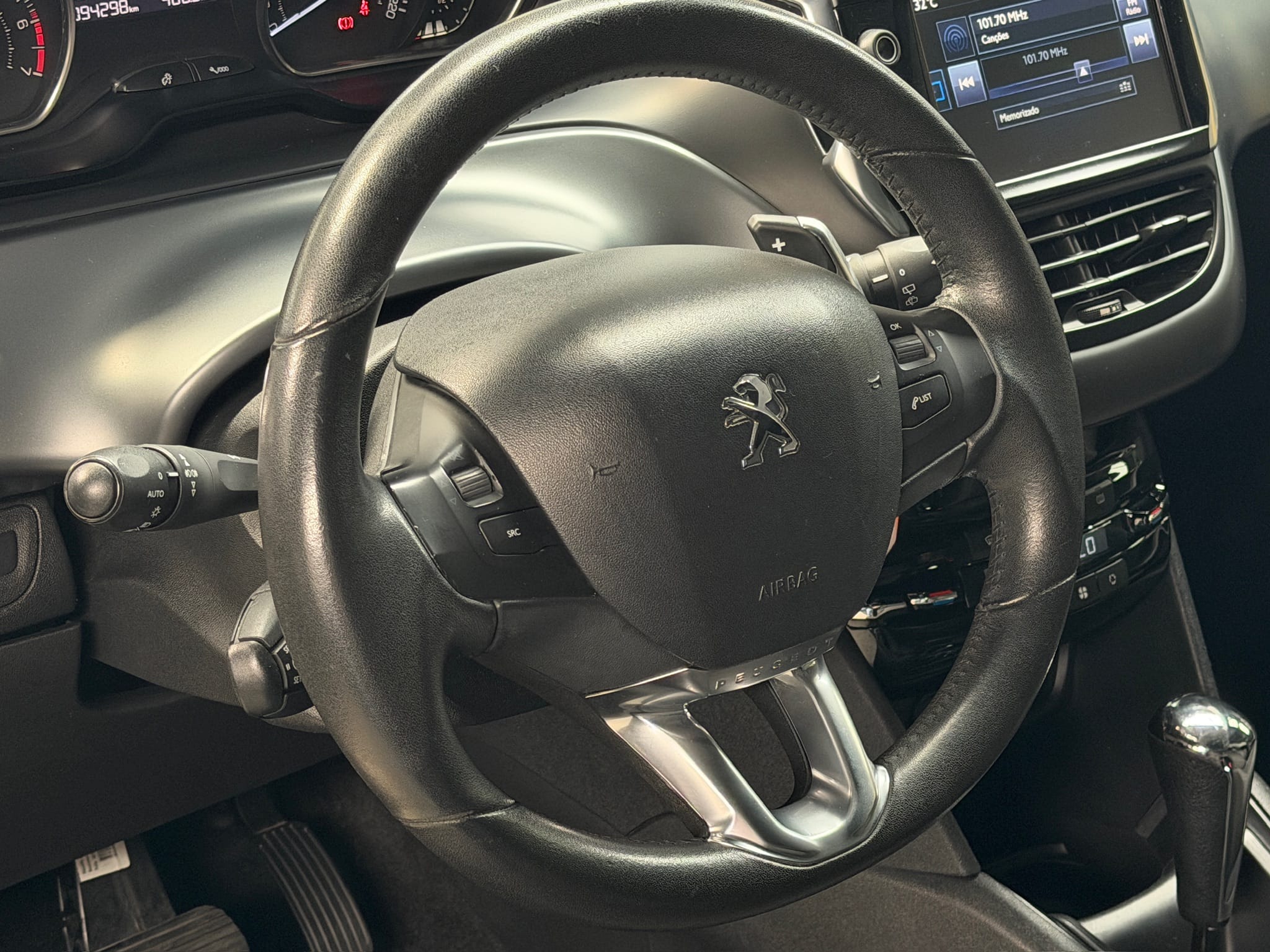 PEUGEOT 208 1.6 GRIFFE 16V FLEX 4P AUTOMÁTICO 2015/2016 - Foto 10