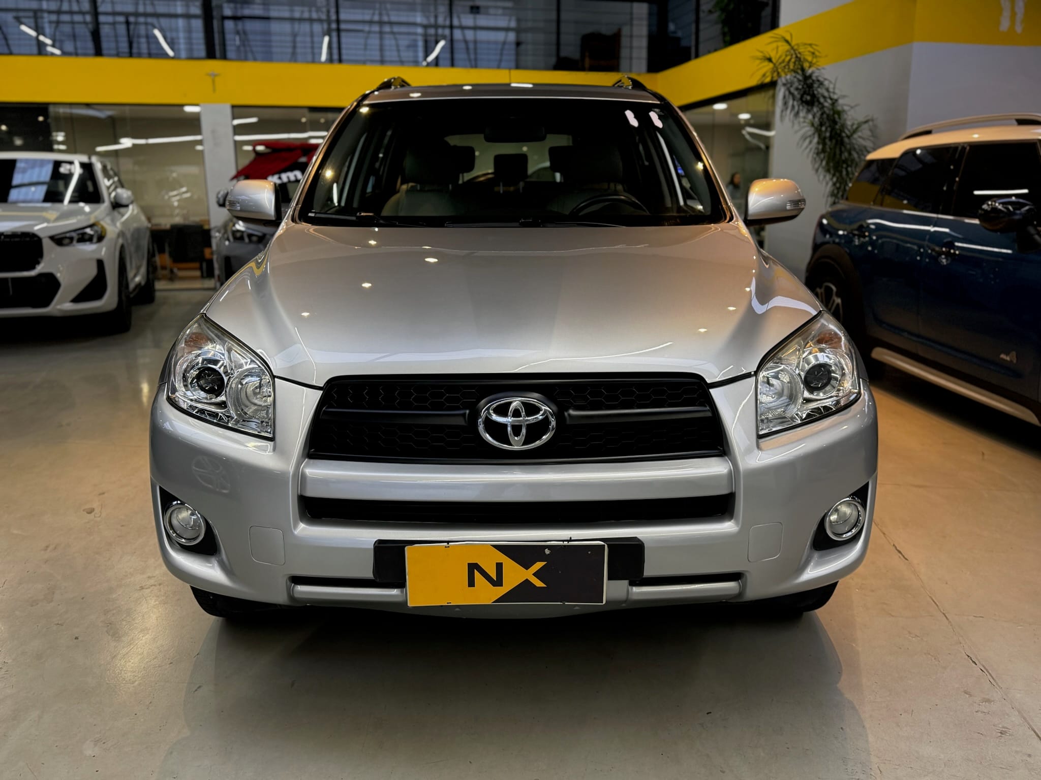 TOYOTA RAV4 2.4 4X2 16V GASOLINA 4P AUTOMÁTICO 2011/2011 - Foto 2