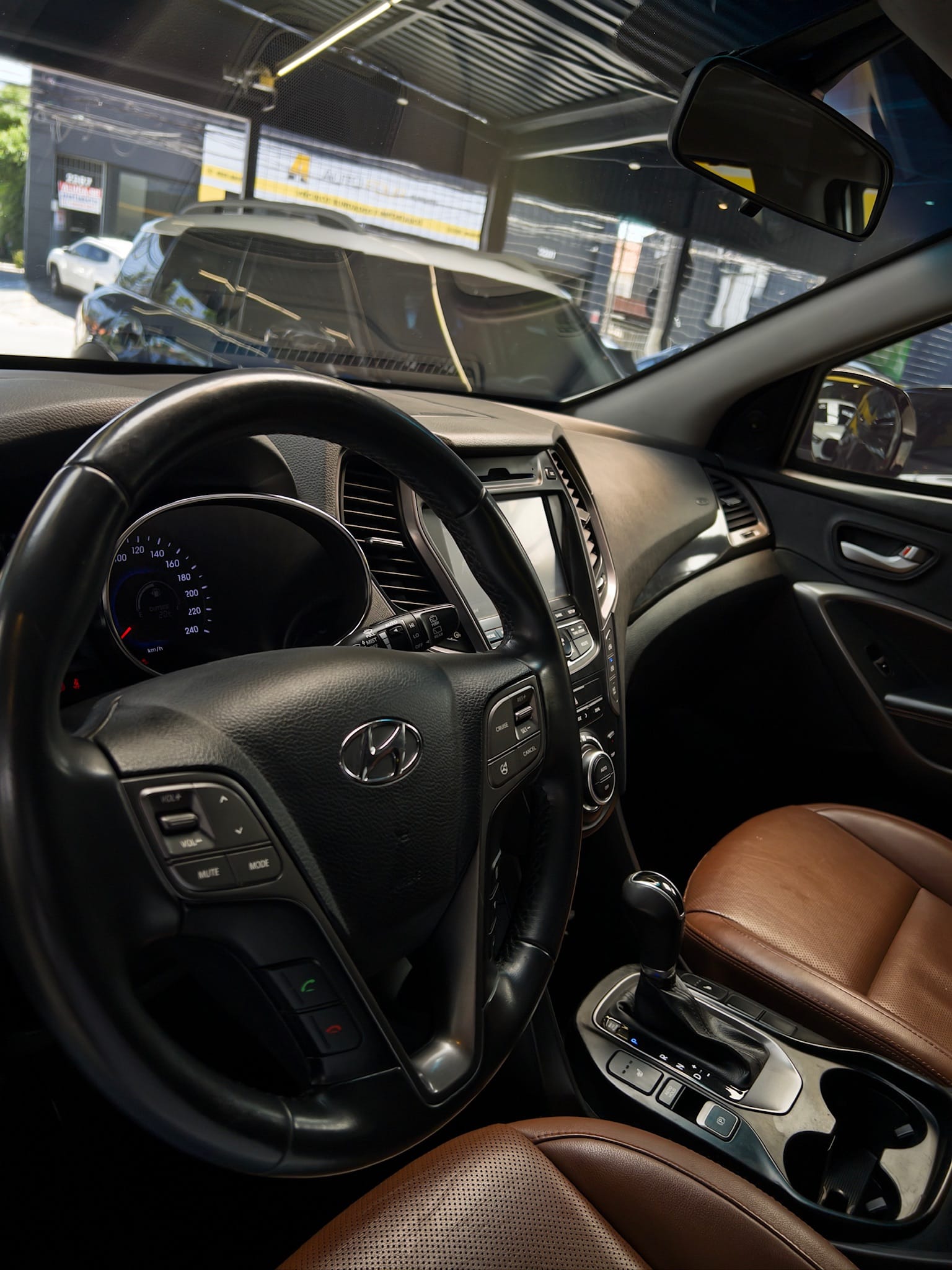 HYUNDAI Santa Fe 3.3 MPFI 4X4 7 LUGARES V6 270CV GASOLINA 4P AUTOMÁTICO 2014/2015 - Foto 15