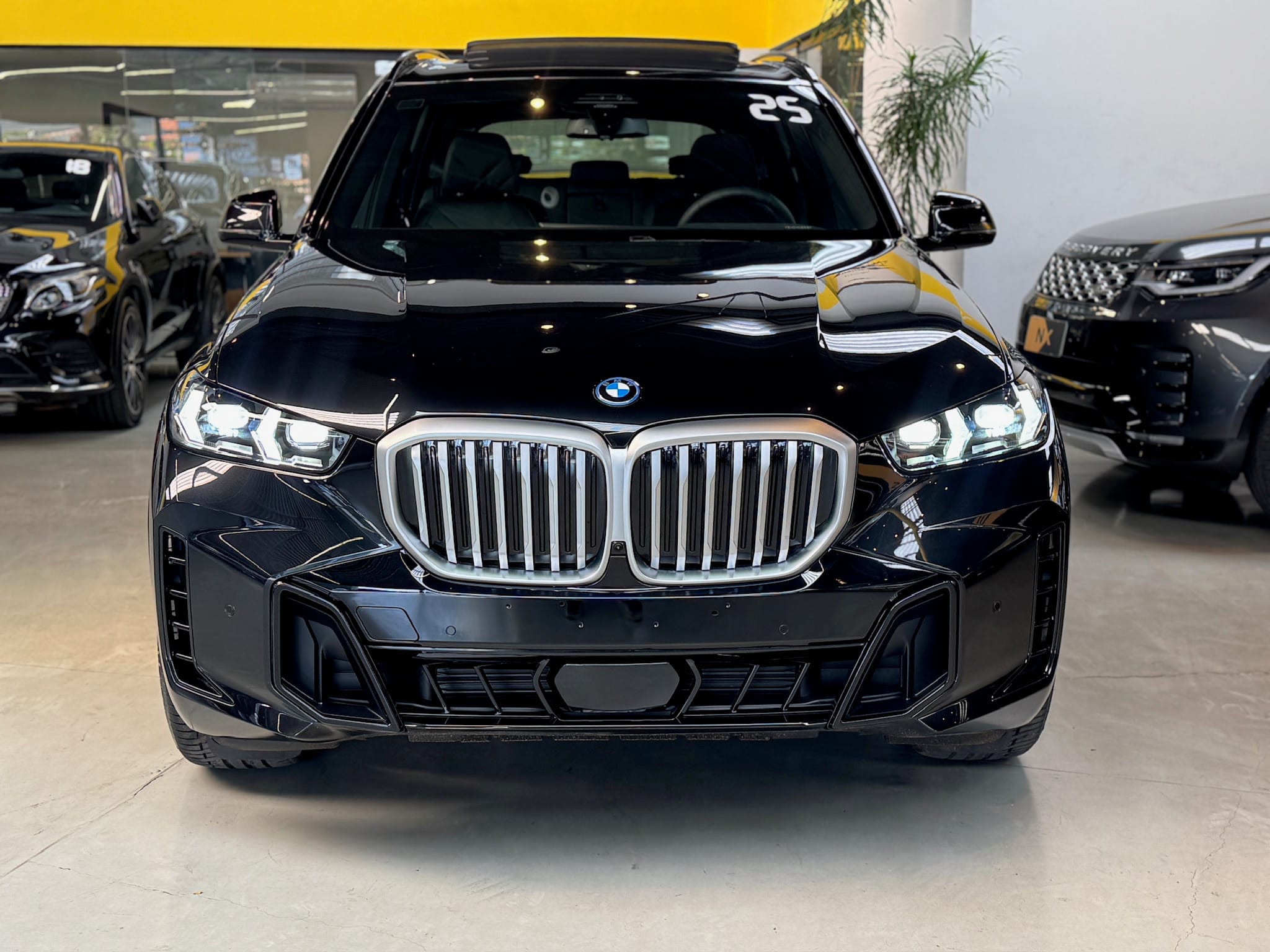 BMW X5 3.0 I6 TURBO HÍBRIDO XDRIVE50E M SPORT AUTOMÁTICO 2025/2025 - Foto 2