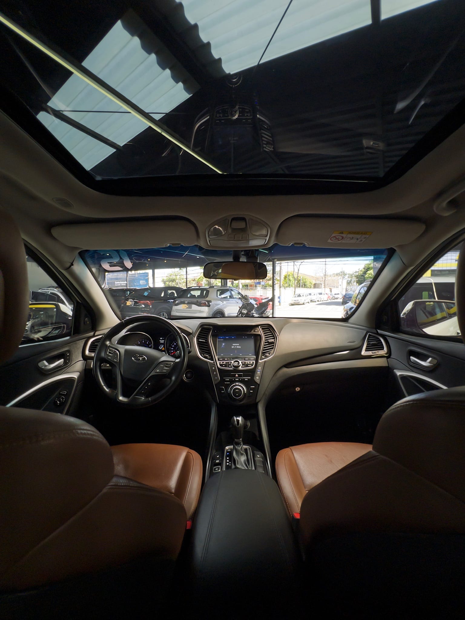 HYUNDAI Santa Fe 3.3 MPFI 4X4 7 LUGARES V6 270CV GASOLINA 4P AUTOMÁTICO 2014/2015 - Foto 7