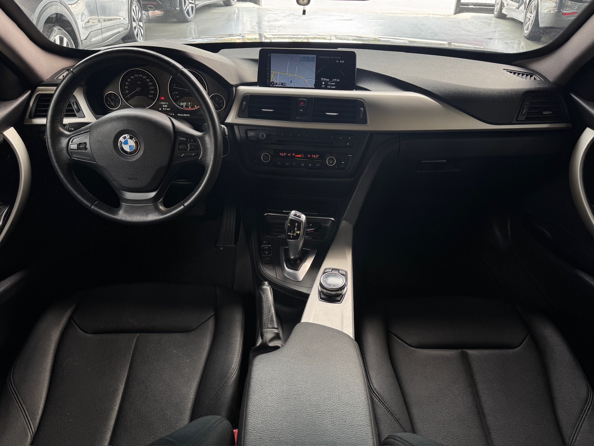 BMW 320i 2.0 GP 16V TURBO ACTIVE FLEX 4P AUTOMÁTICO 2013/2014 - Foto 9