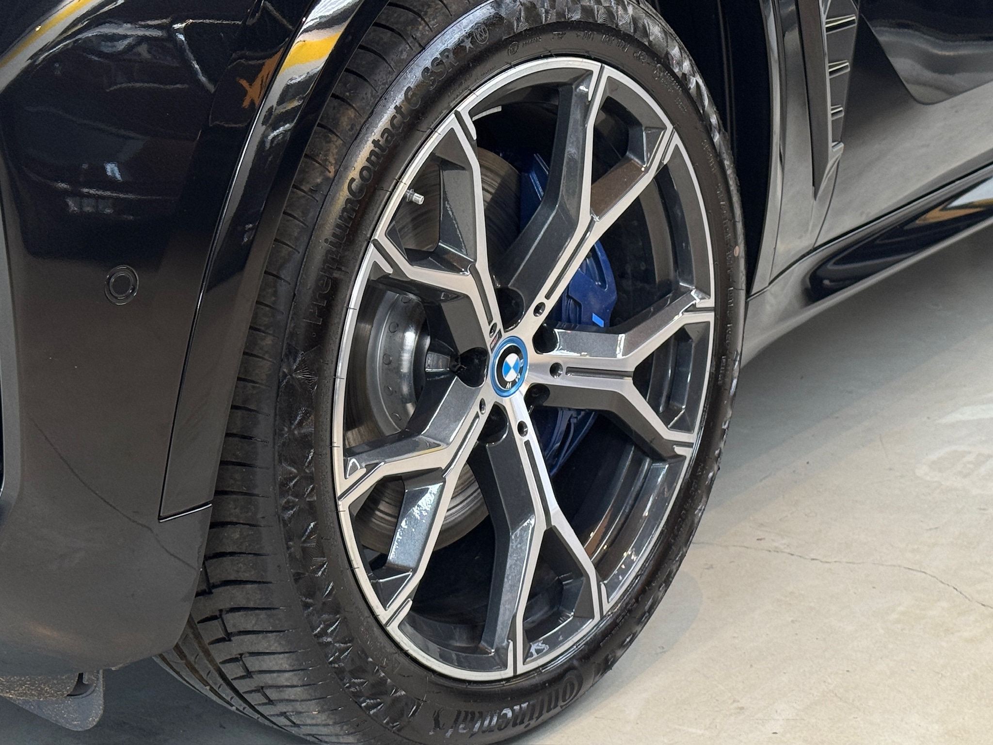 BMW X5 3.0 I6 TURBO HÍBRIDO XDRIVE50E M SPORT AUTOMÁTICO 2025/2025 - Foto 16
