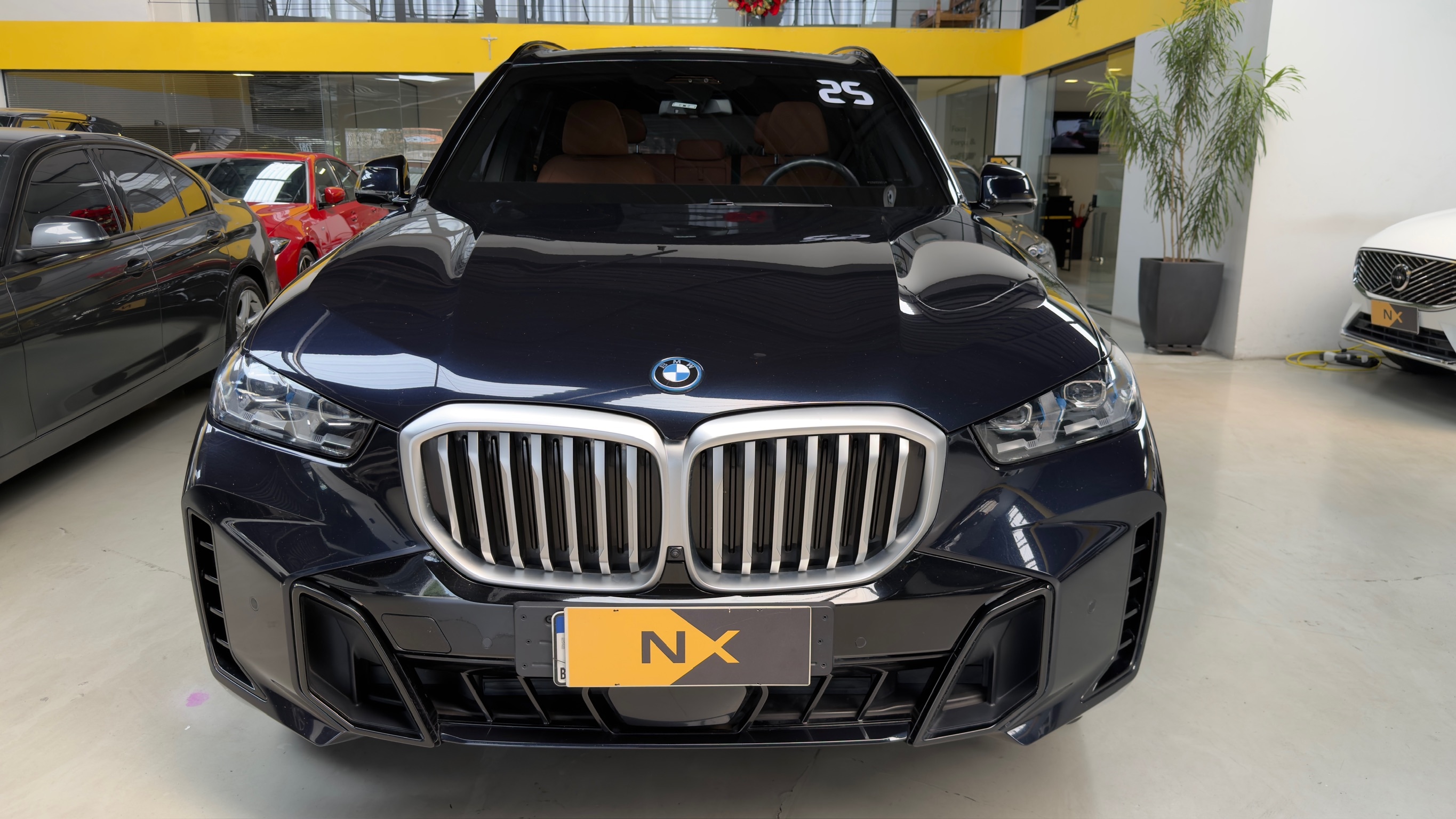 BMW X5 3.0 I6 TURBO HÍBRIDO XDRIVE50E M SPORT AUTOMÁTICO 2024/2025 - Foto 6