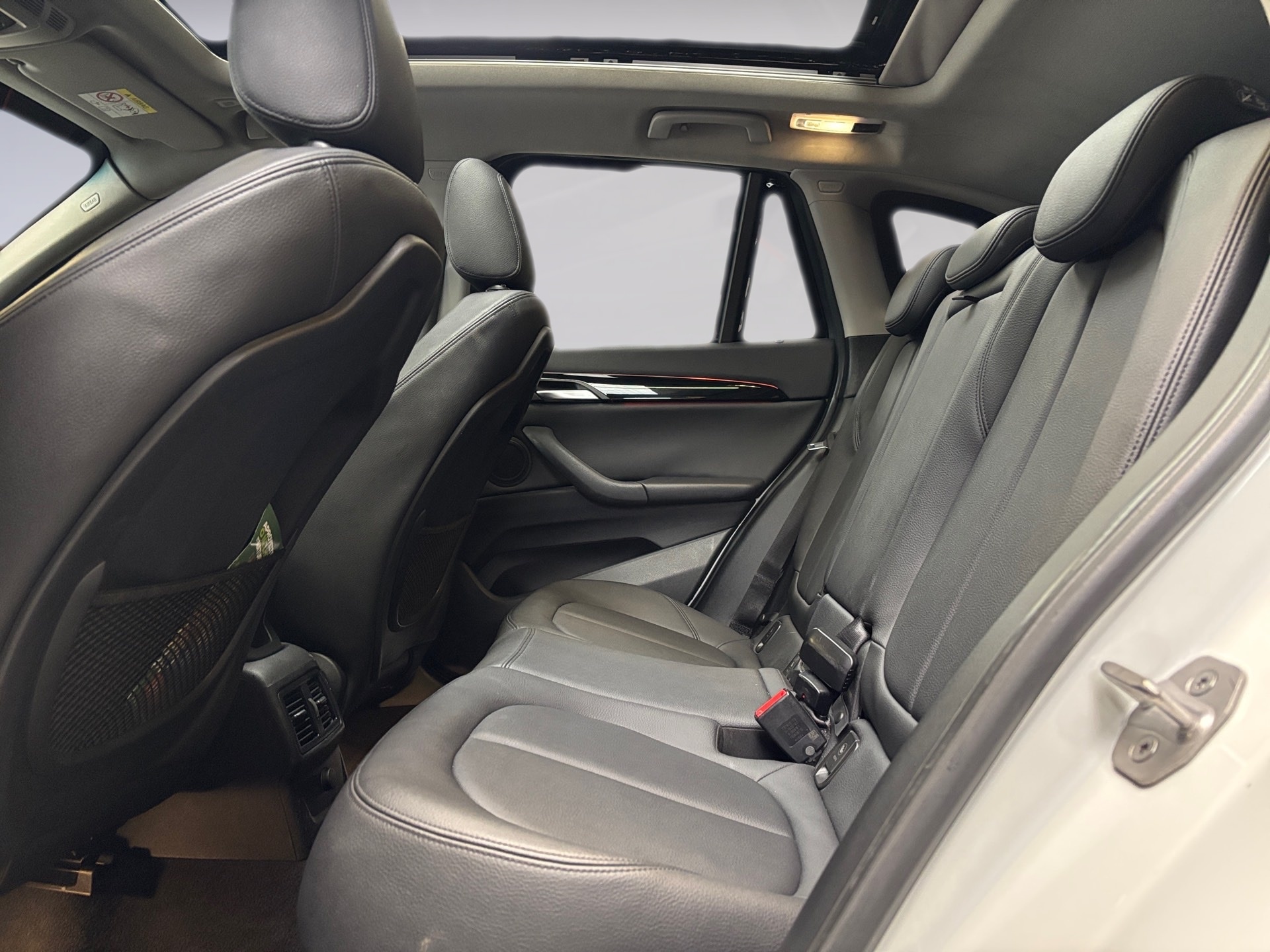 BMW X1 2.0 16V TURBO ACTIVEFLEX SDRIVE20I X-LINE 4P AUTOMÁTICO 2016/2017 - Foto 10