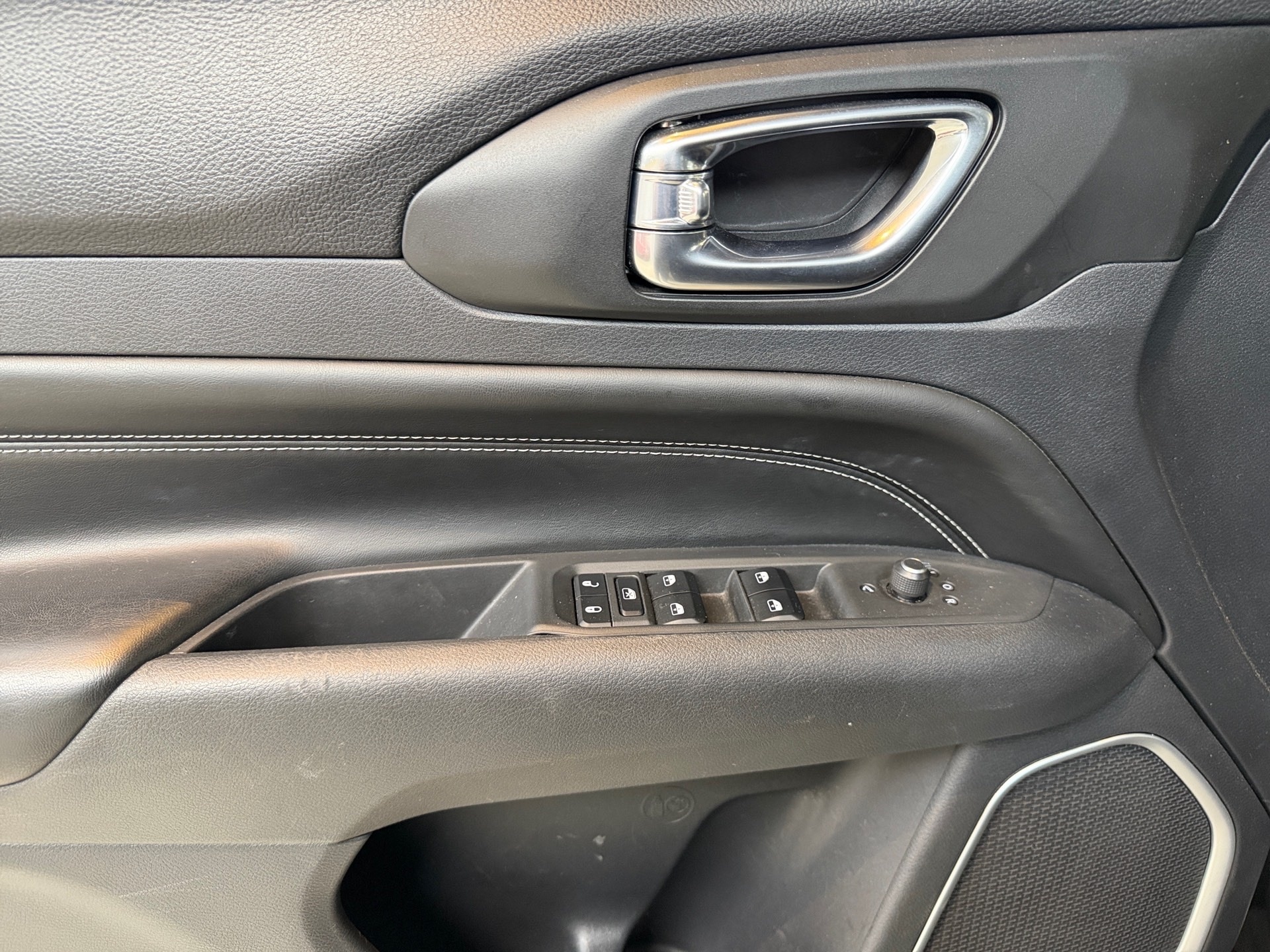 JEEP COMPASS 2.0 16V DIESEL LONGITUDE 4X4 AUTOMÁTICO 2022/2023 - Foto 8