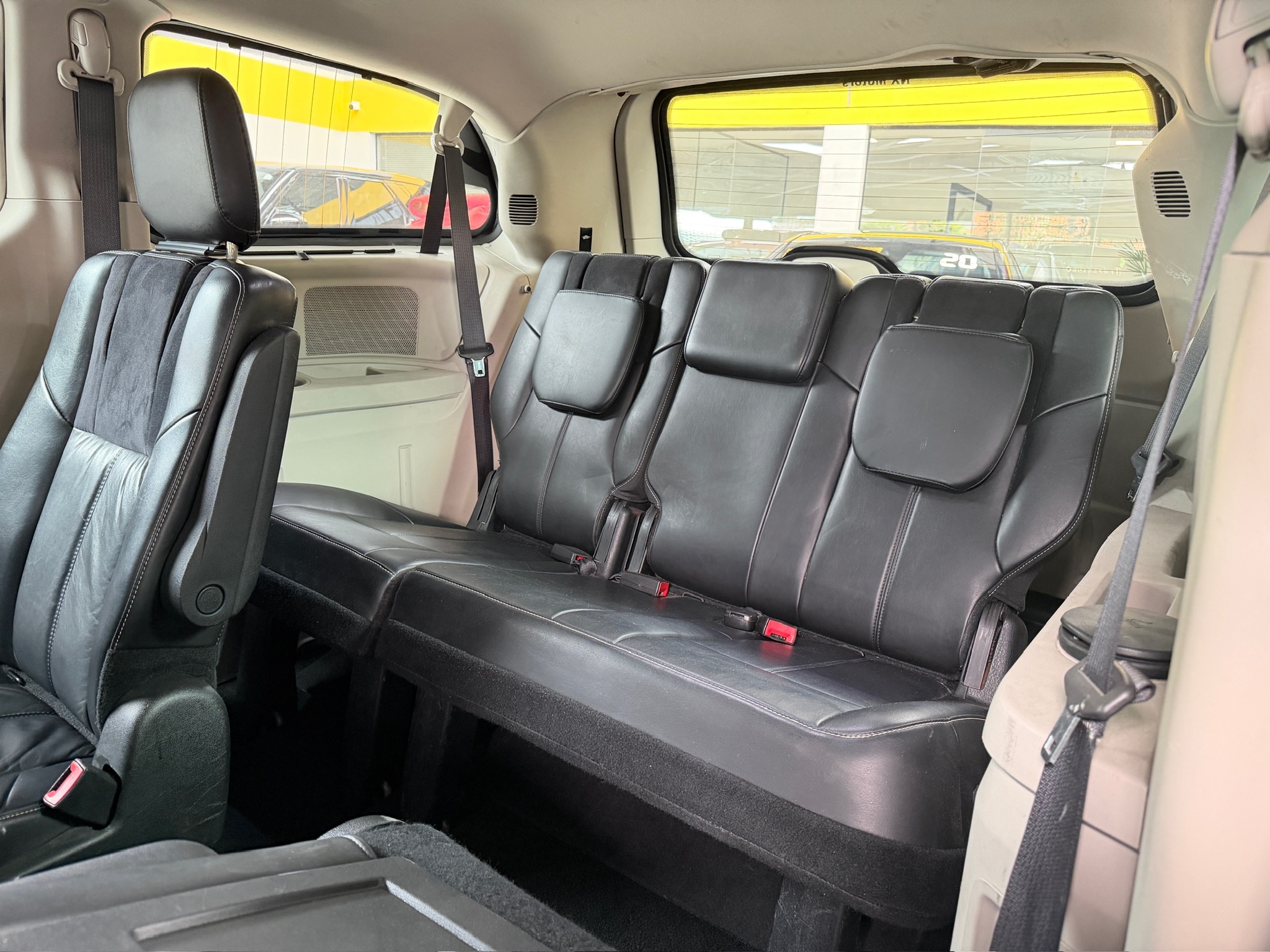 CHRYSLER TOWN & COUNTRY 3.6 LIMITED V6 24V GASOLINA 4P AUTOMÁTICO 2015/2015 - Foto 17