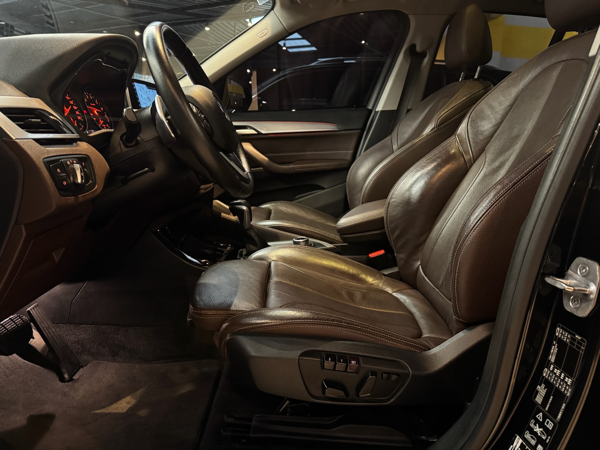 BMW X1 2.0 16V TURBO ACTIVEFLEX XDRIVE25I SPORT 4P AUTOMÁTICO 2018/2018 - Foto 7