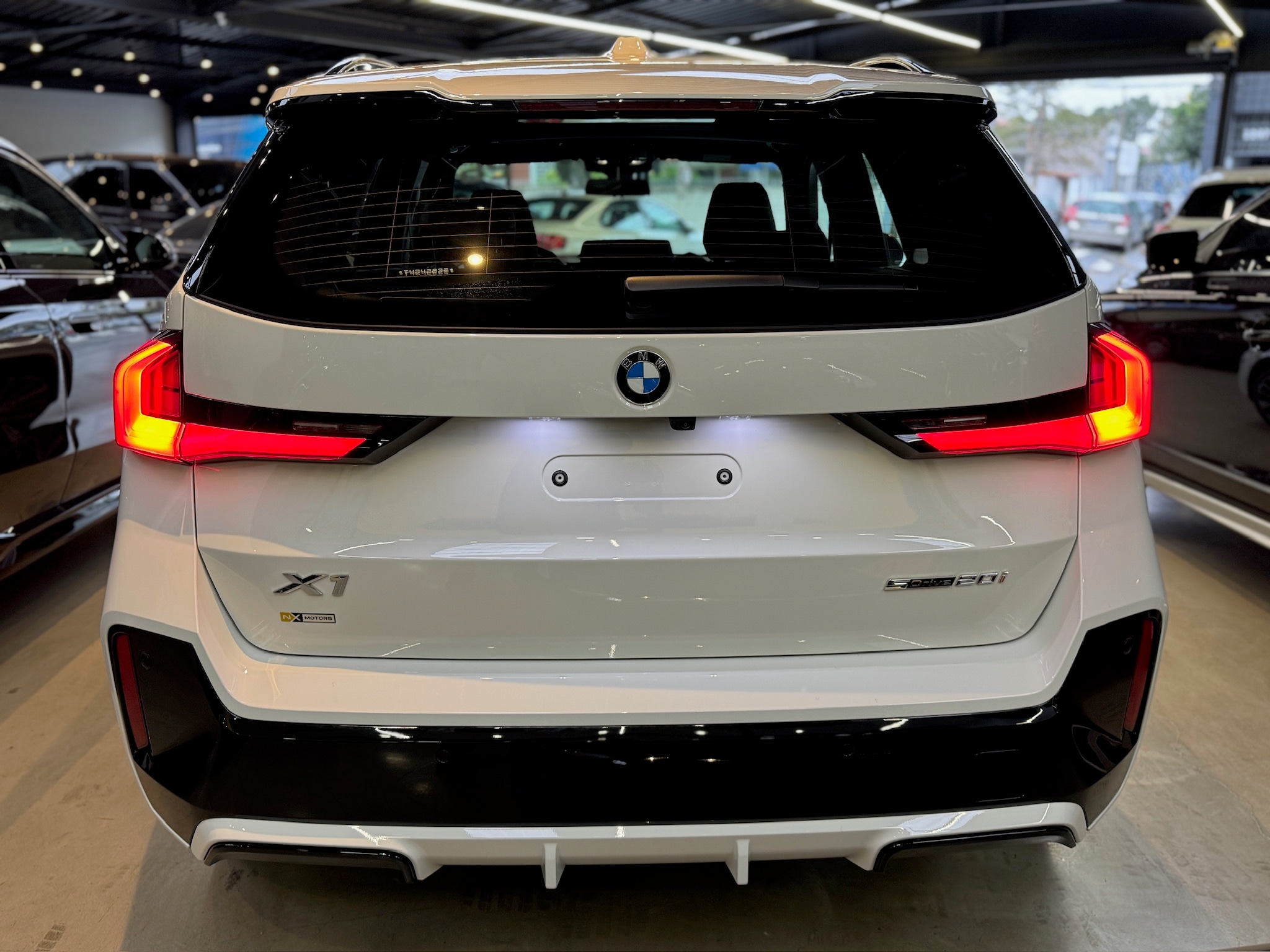 BMW X1 2.0 16V TURBO GASOLINA SDRIVE20I M SPORT STEPTRONIC 2025/2026 - Foto 4