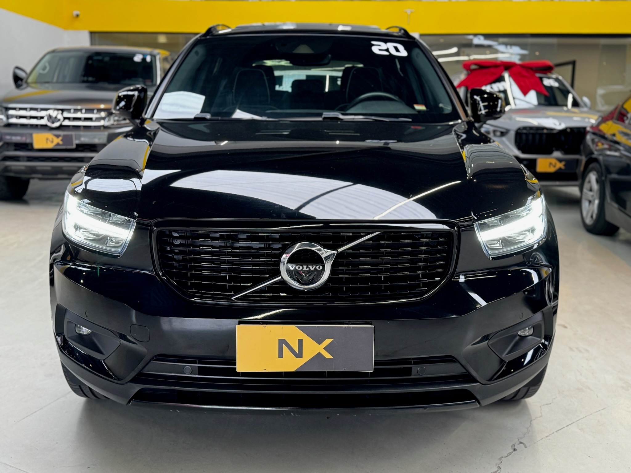VOLVO XC40 2.0 T5 GASOLINA R-DESIGN AWD GEARTRONIC 2019/2020 - Foto 4