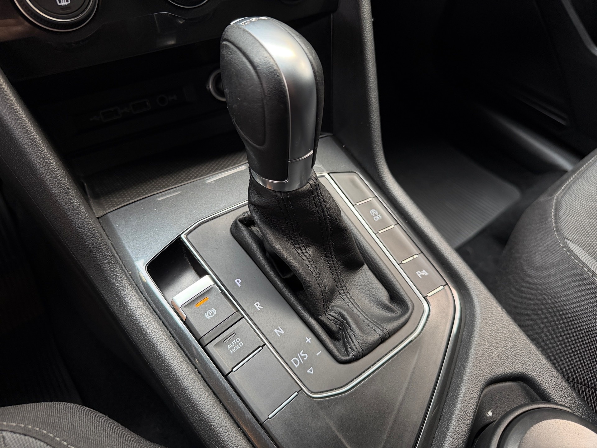 VOLKSWAGEN Tiguan 1.4 250 TSI TOTAL FLEX ALLSPACE TIPTRONIC 2018/2019 - Foto 15