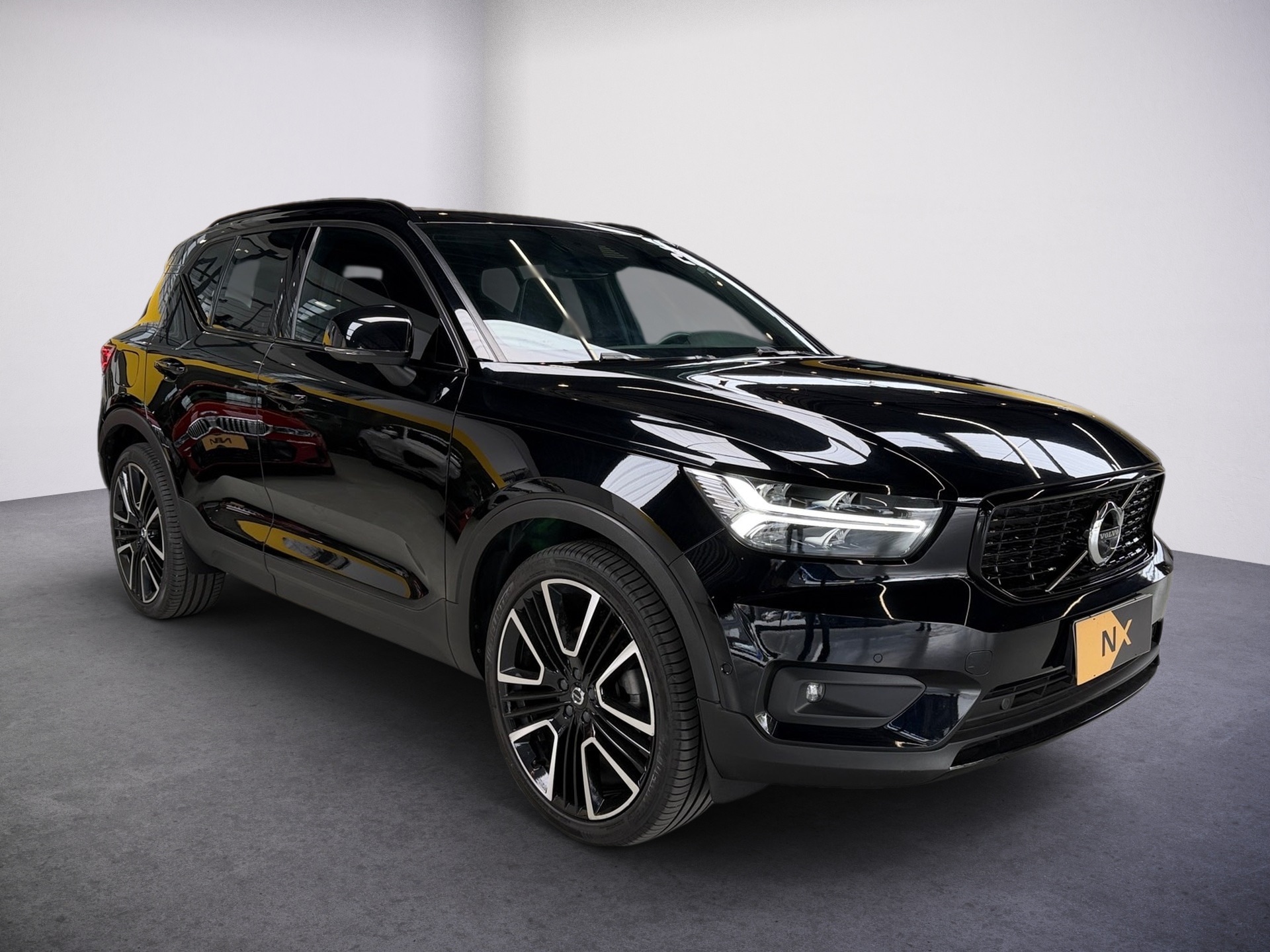 VOLVO XC40 2.0 T5 GASOLINA R-DESIGN AWD GEARTRONIC 2019/2020 - Foto 1