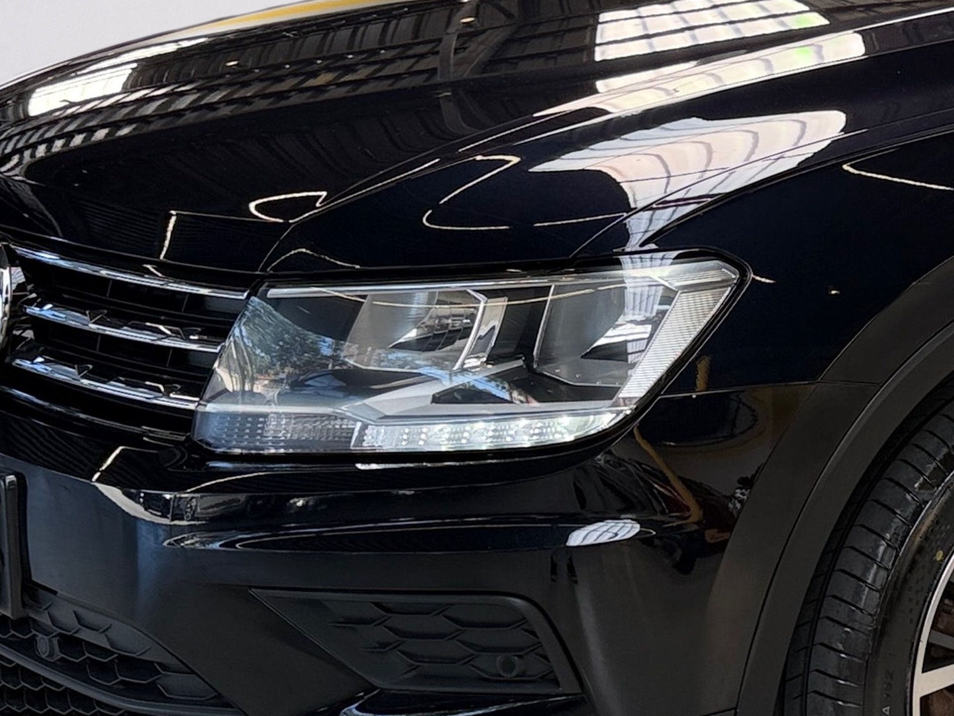 VOLKSWAGEN Tiguan 1.4 250 TSI TOTAL FLEX ALLSPACE TIPTRONIC 2018/2019 - Foto 4