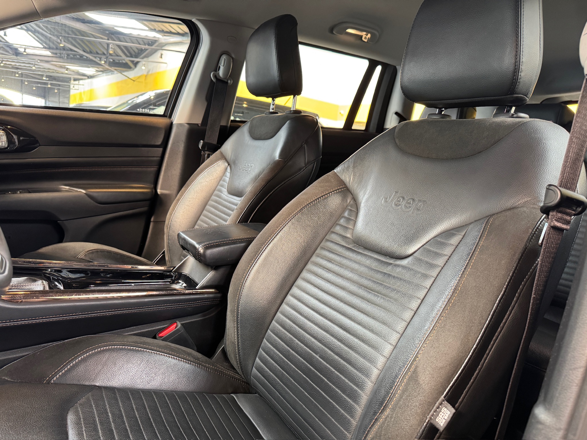 JEEP COMMANDER 1.3 T270 TURBO FLEX LIMITED AT6 2022/2022 - Foto 14