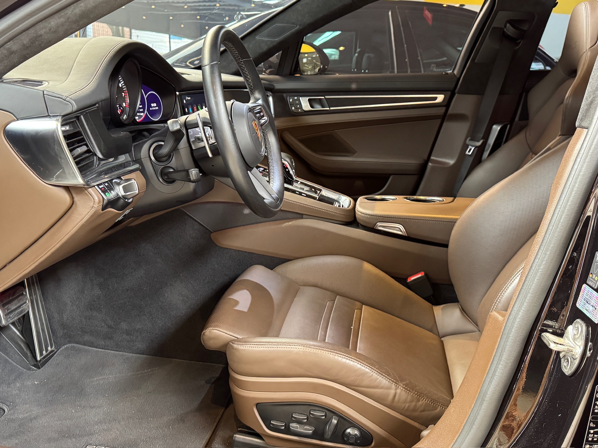 PORSCHE PANAMERA 4.0 E-hybrid Turbo S PDK 2022/2022 - Foto 16