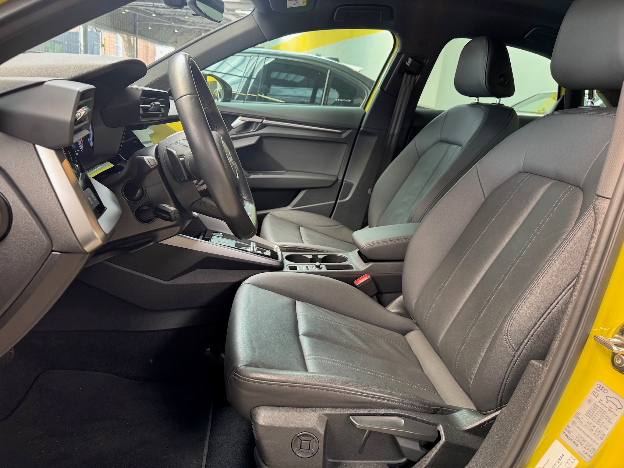 AUDI A3 1.4 35 TFSI GASOLINA SEDAN S LINE LIMITED TIPTRONIC 2021/2022 - Foto 15
